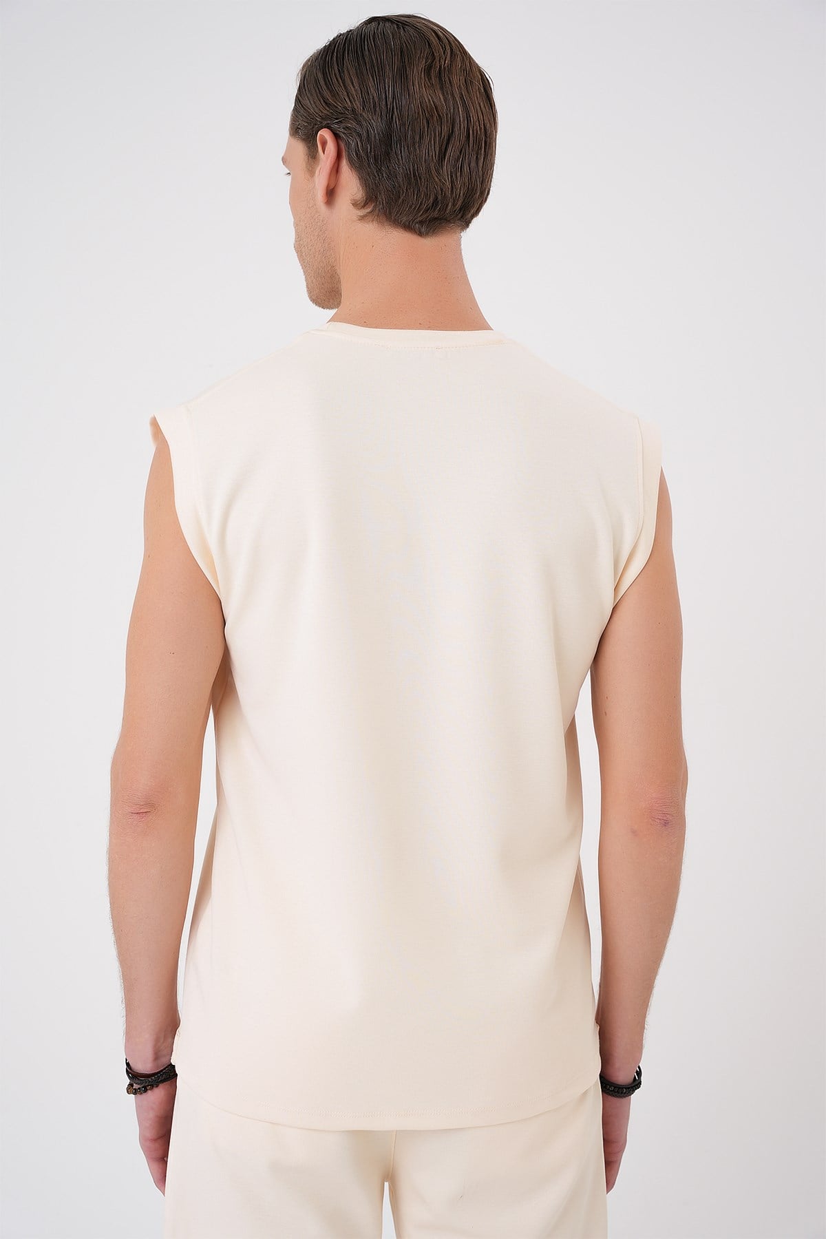 Comfort Fit Bisiklet Yaka Esnek Pamuk Kolsuz Spor Bej Tişört TS 898