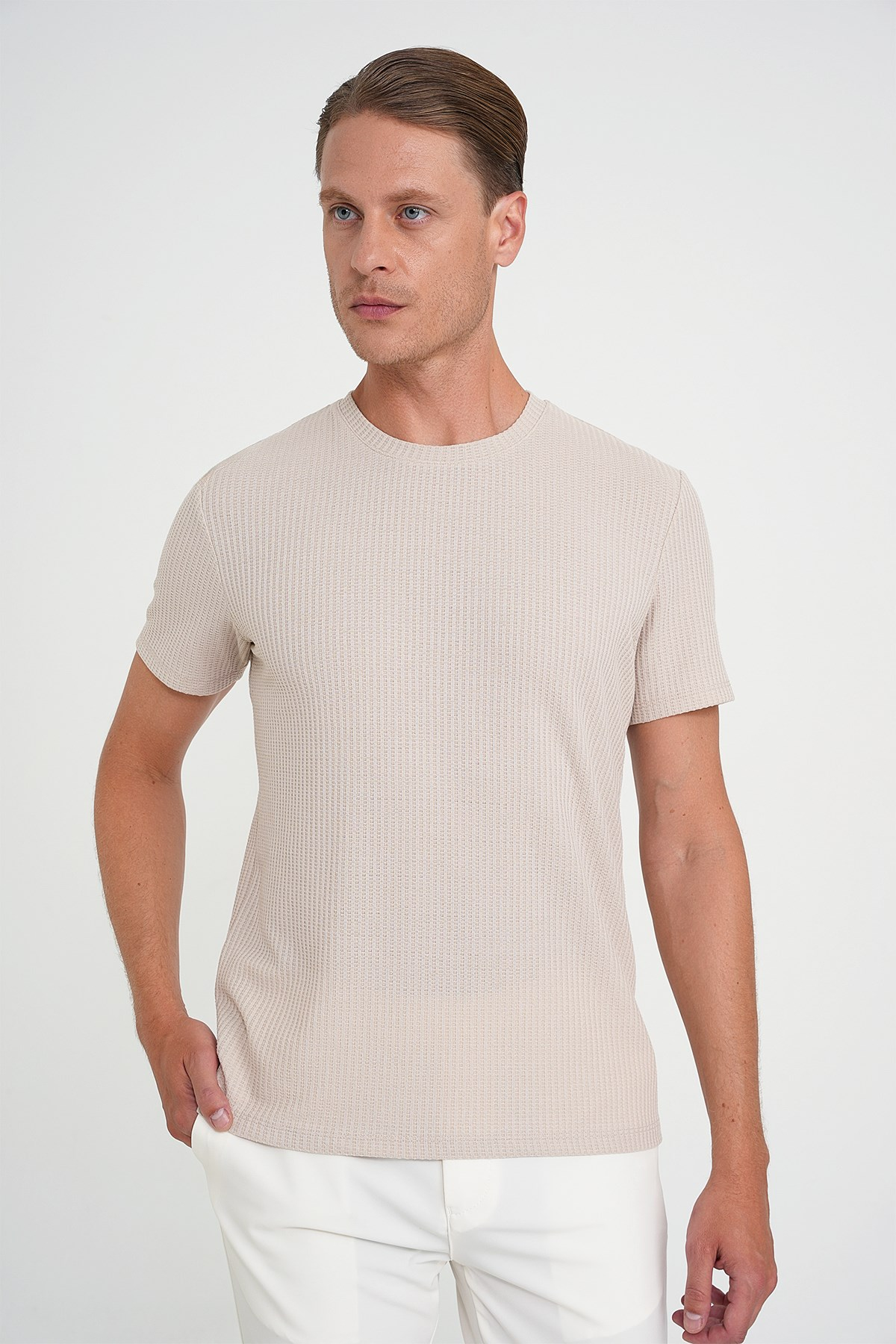 Comfort Fit Bisiklet Yaka Fitilli Esnek Pamuklu Bej Tişört TS 912