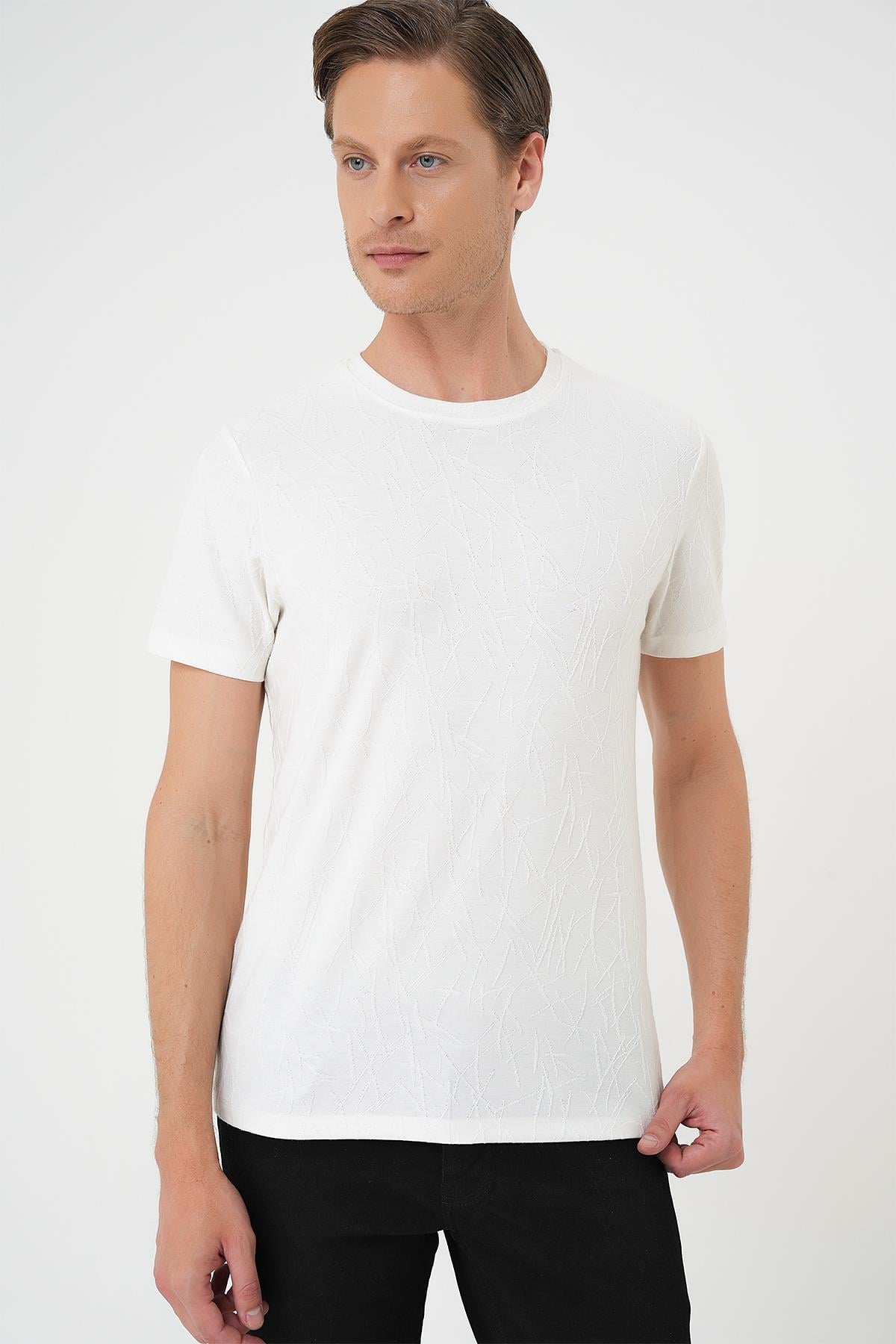 Comfort Fit Bisiklet Yaka Kabartma Desenli Casual Ekru Tişört Ts 899