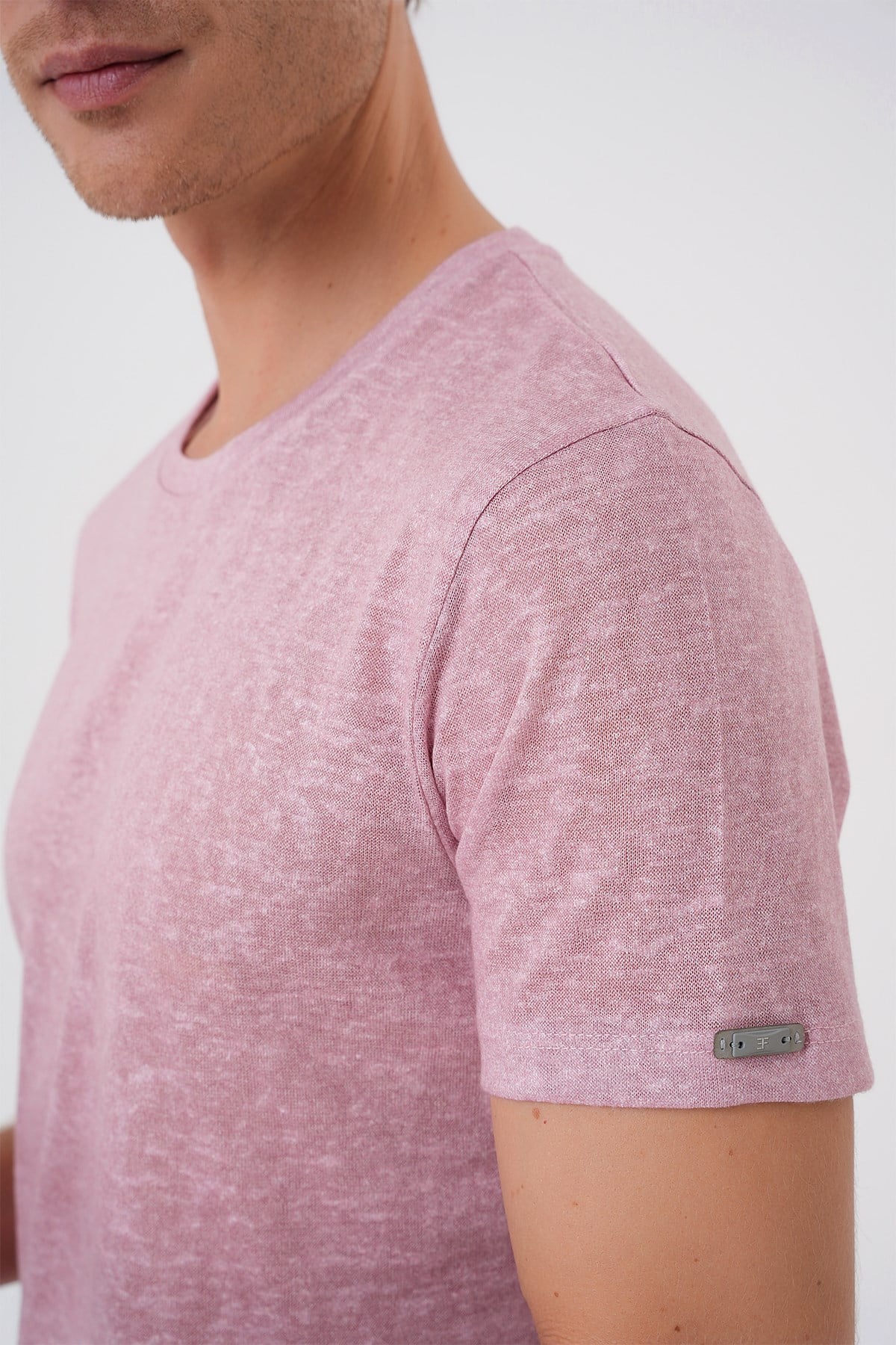 Comfort Fit Bisiklet Yaka Keten Karışımlı Açık Pembe Tişört TS 902