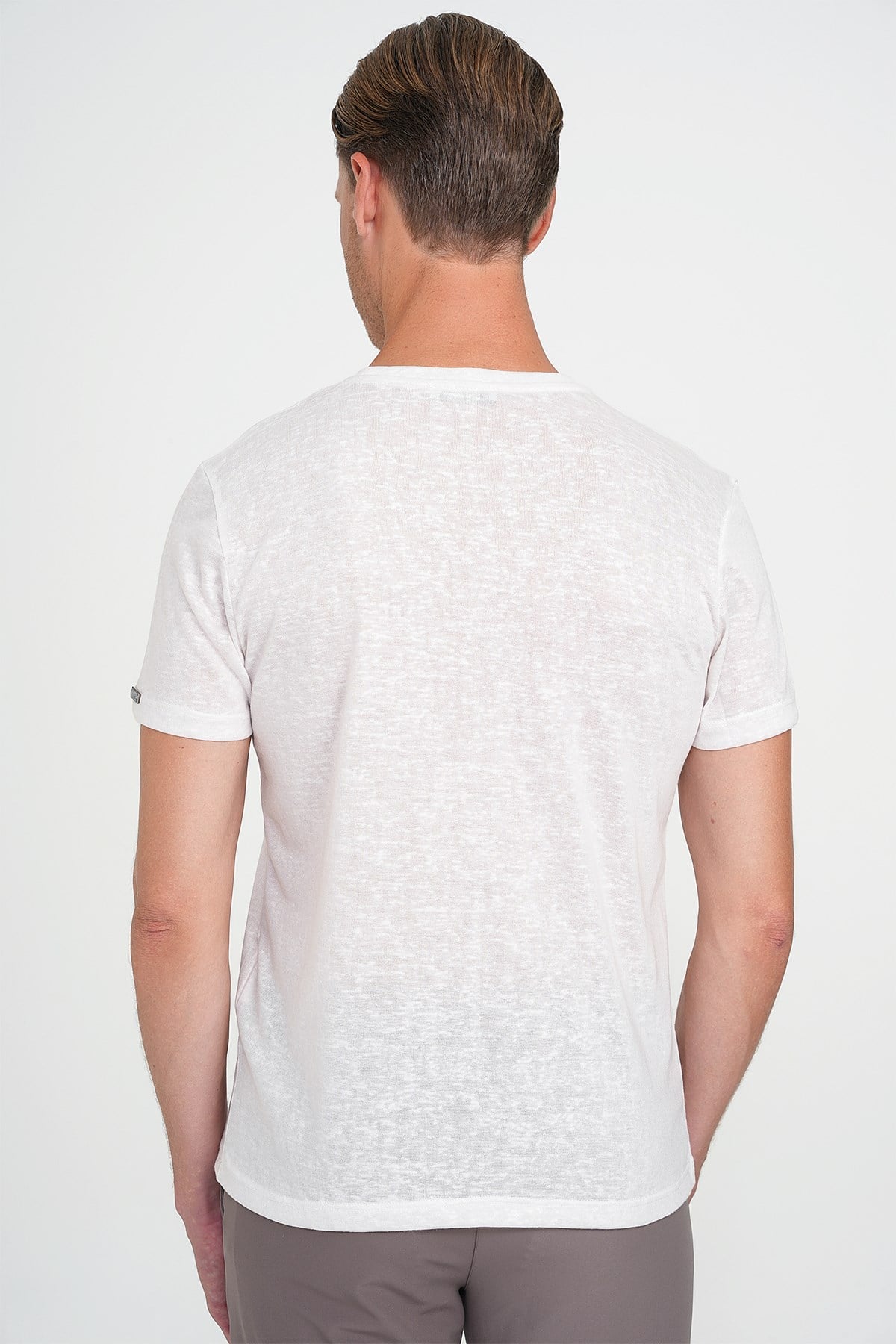 Comfort Fit Bisiklet Yaka Keten Karışımlı Ekru Tişört TS 902