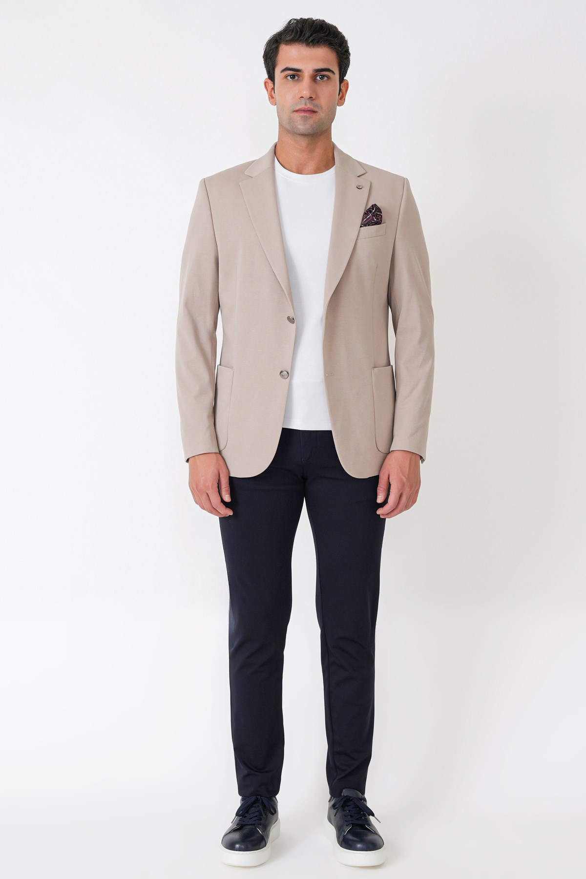 Comfort Fit Çift Yırtmaç Torba Cep Metal Düğmeli Bej Blazer Ceket C 734