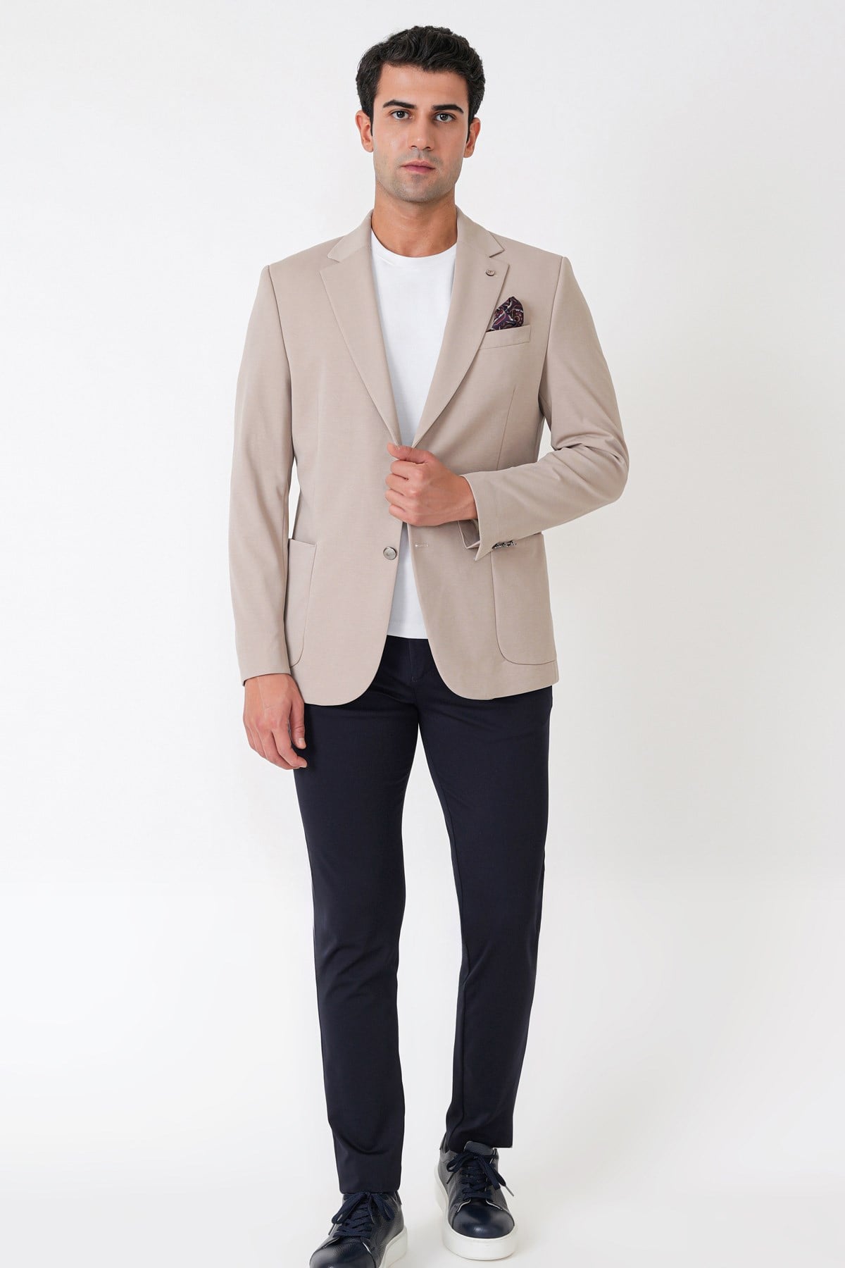 Comfort Fit Çift Yırtmaç Torba Cep Metal Düğmeli Bej Blazer Ceket C 734
