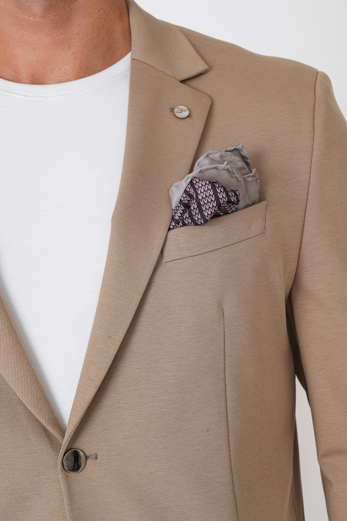 Comfort Fit Çift Yırtmaç Torba Cep Metal Düğmeli Koyu Bej Blazer Ceket C 734