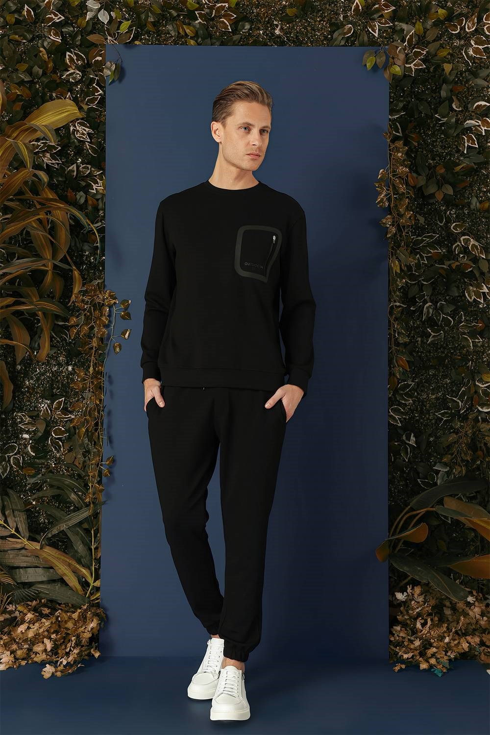 Comfort Fit Esnek %100 Pamuk Bisiklet Yaka Siyah Sweatshirt TS 874