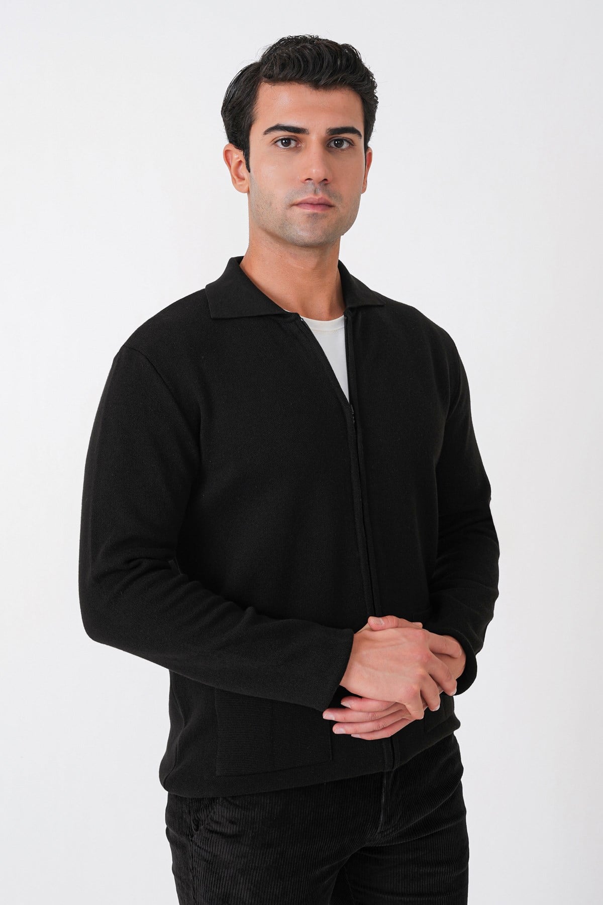 Comfort Fit Fermuarlı Torba Cepli Yünlü Siyah Hırka TR 896