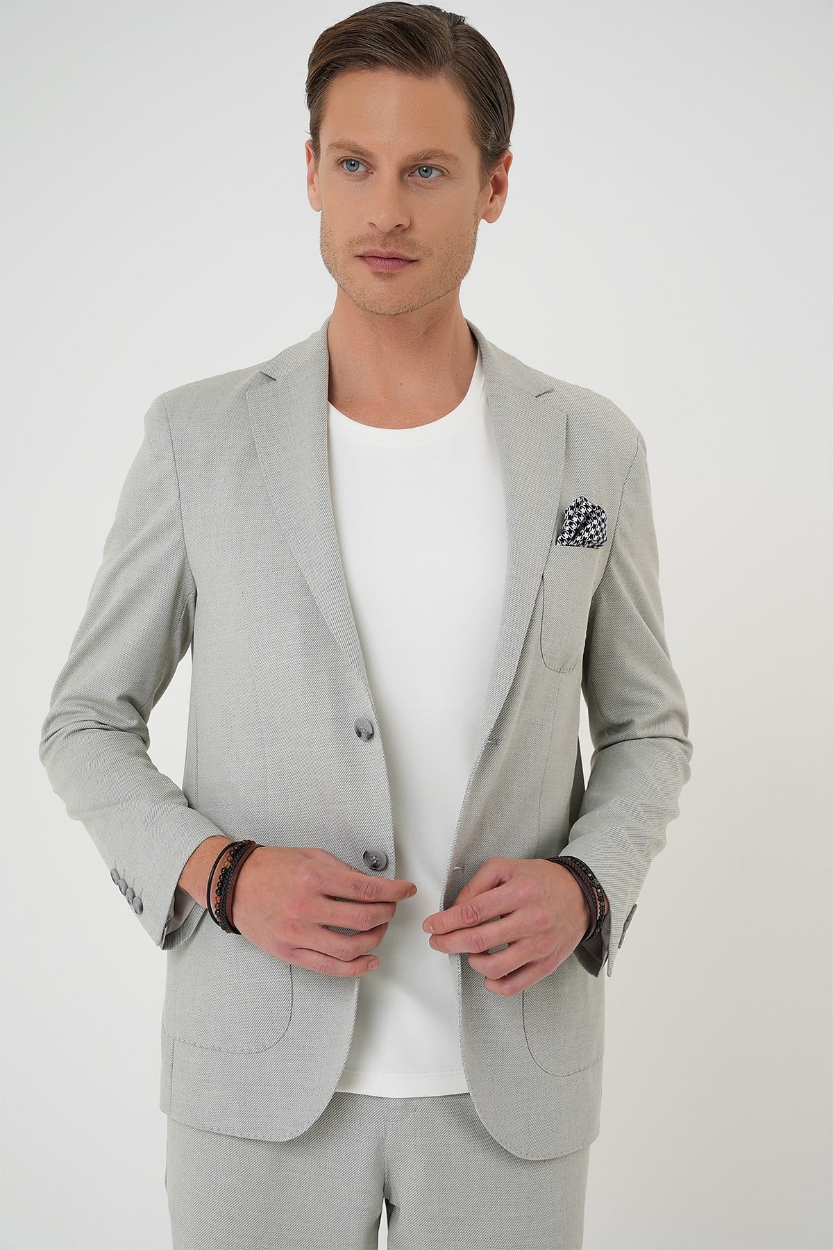Comfort Fit Mono Yaka Çift Yırtmaç Torba Cep Doku Desenli Gri Blazer Ceket C 706