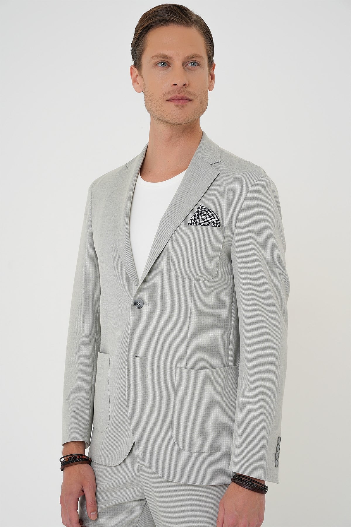 Comfort Fit Mono Yaka Çift Yırtmaç Torba Cep Doku Desenli Gri Blazer Ceket C 706