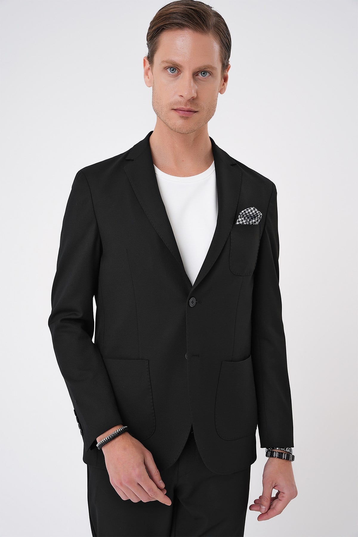 Comfort Fit Mono Yaka Çift Yırtmaç Torba Cep Doku Desenli Siyah Blazer Ceket C 706