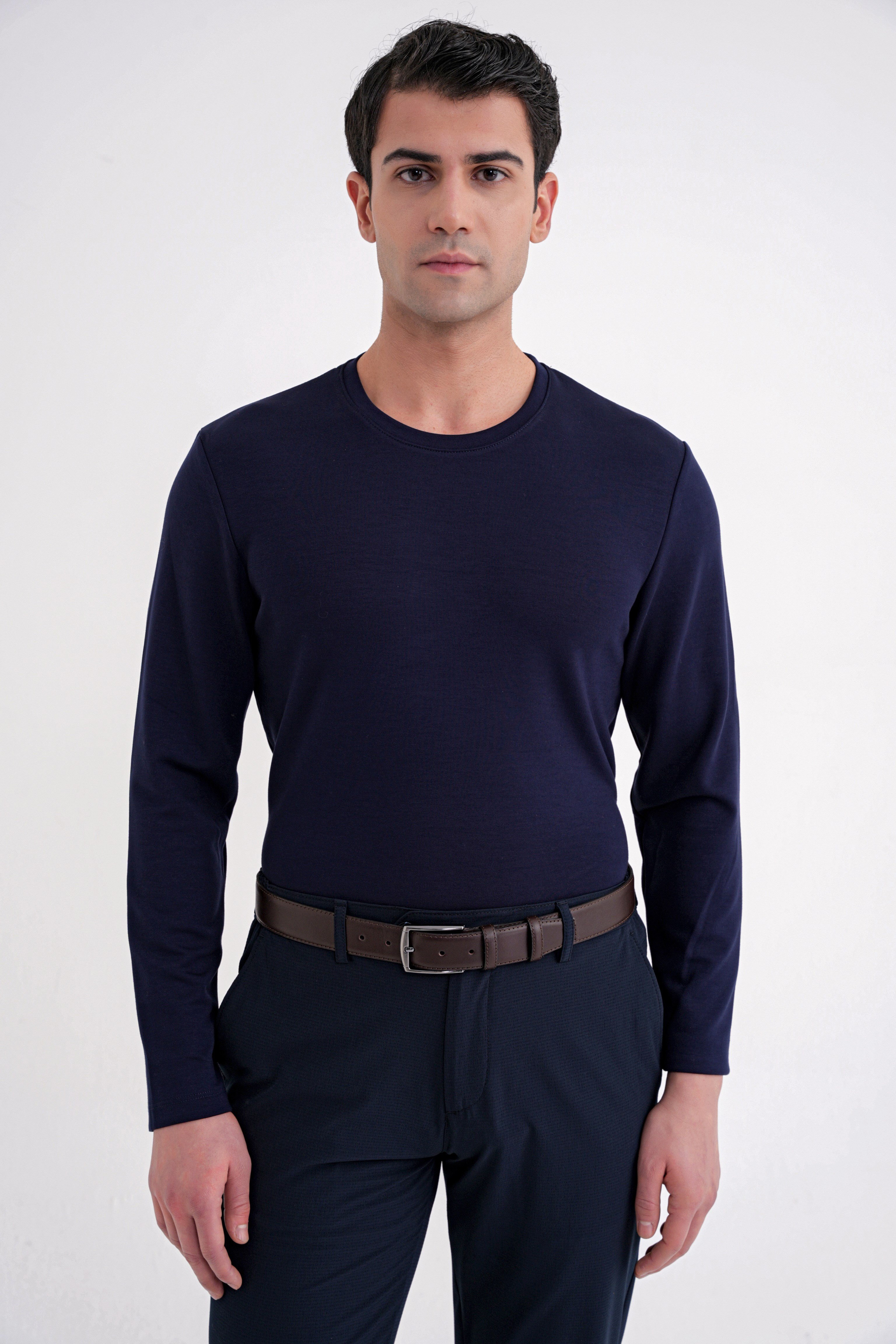 Comfort Fit Pamuklu Bisiklet Yaka Uzun Kollu Lacivert Tişört TS 892