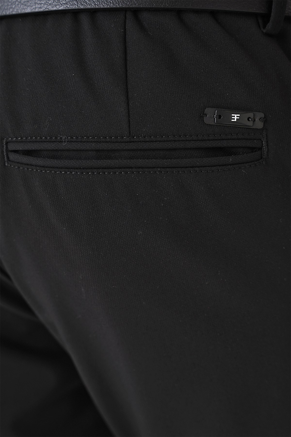 Comfort Fit Rahat Kalıp Beli Lastikli Siyah Jogger Pantolon  P 1185