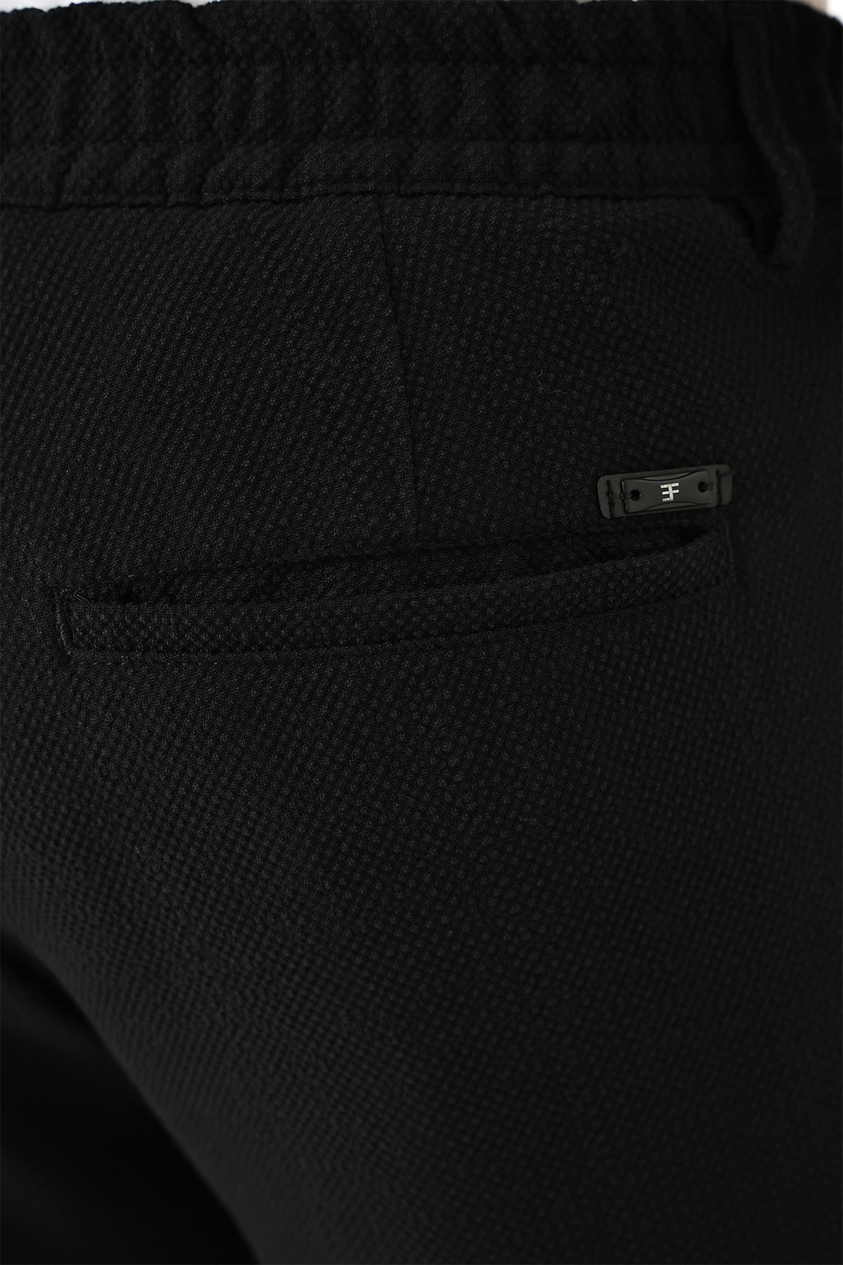 Comfort Fit Rahat Kalıp Beli Lastikli Siyah Jogger Pantolon  P 1179
