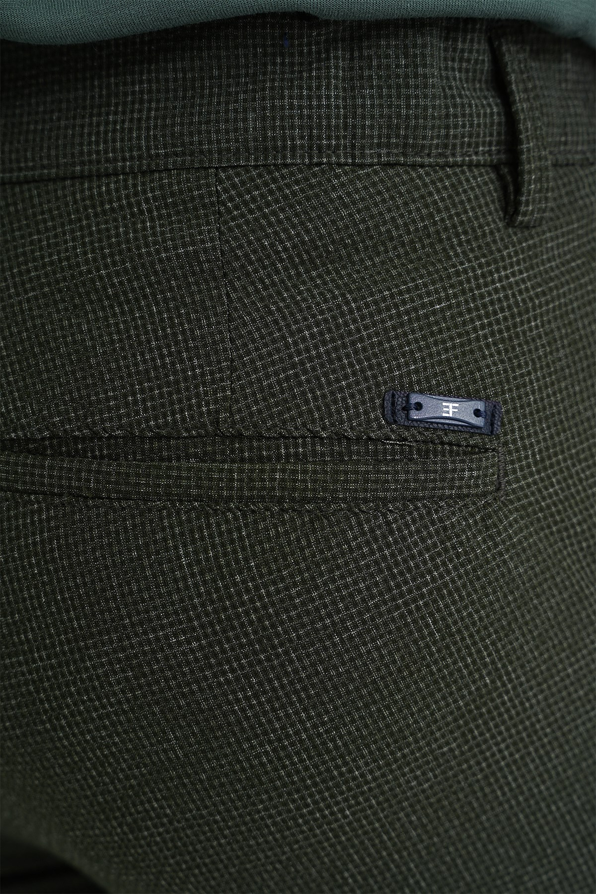 Comfort Fit Rahat Kalıp Beli Lastikli Tek Pileli Pötikare Dokulu Yeşil Pantolon P 1193