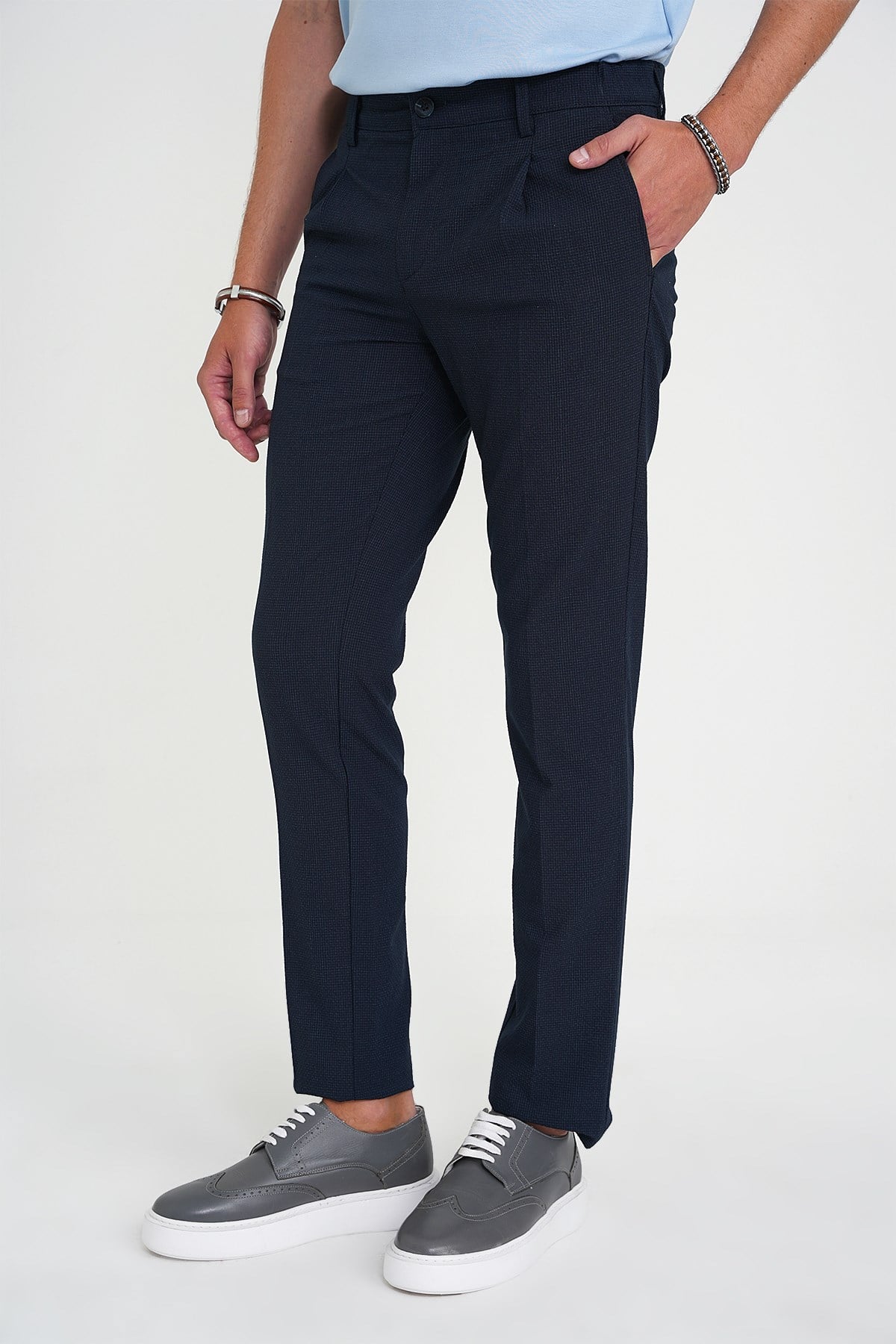 Comfort Fit Rahat Kalıp Beli Lastikli Tek Pileli Pötikare Dokulu Lacivert Pantolon P 1193