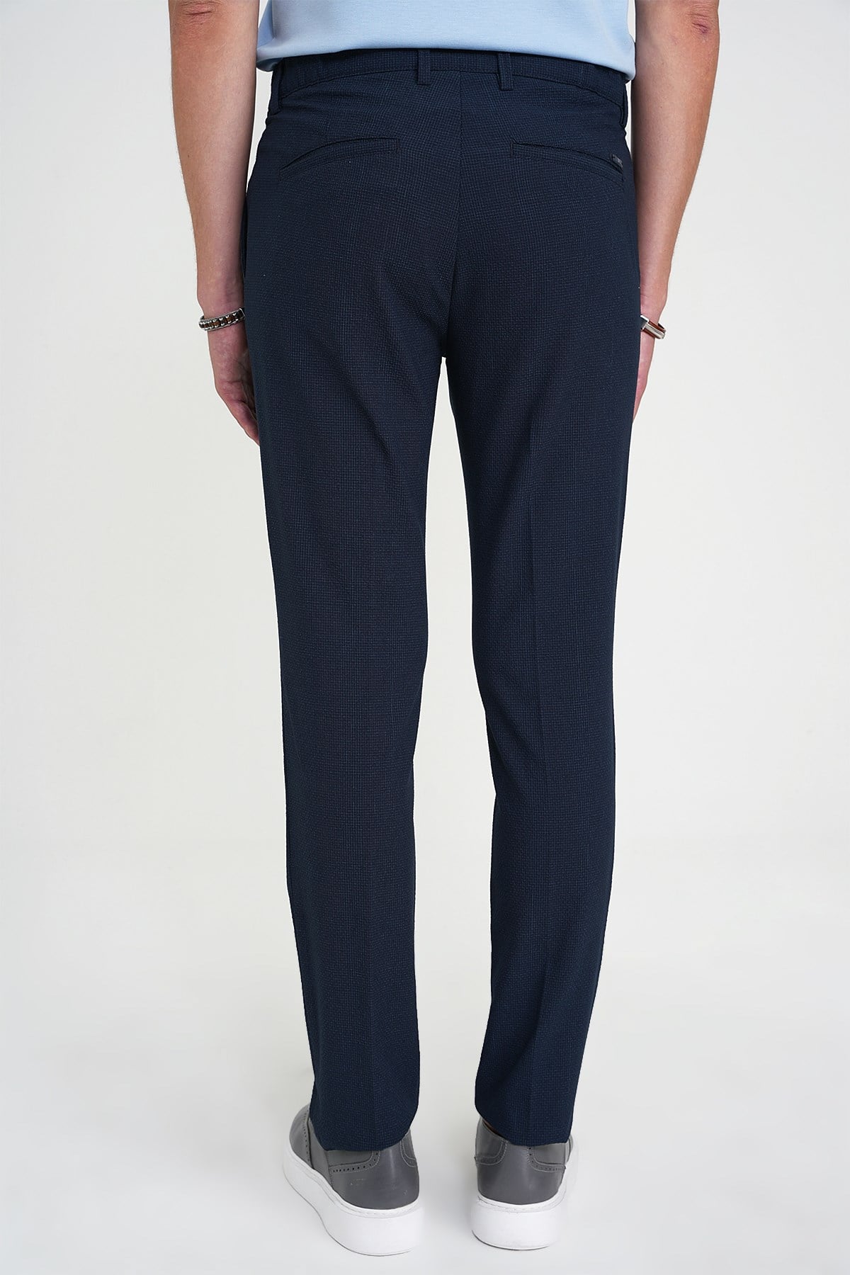 Comfort Fit Rahat Kalıp Beli Lastikli Tek Pileli Pötikare Dokulu Lacivert Pantolon P 1193