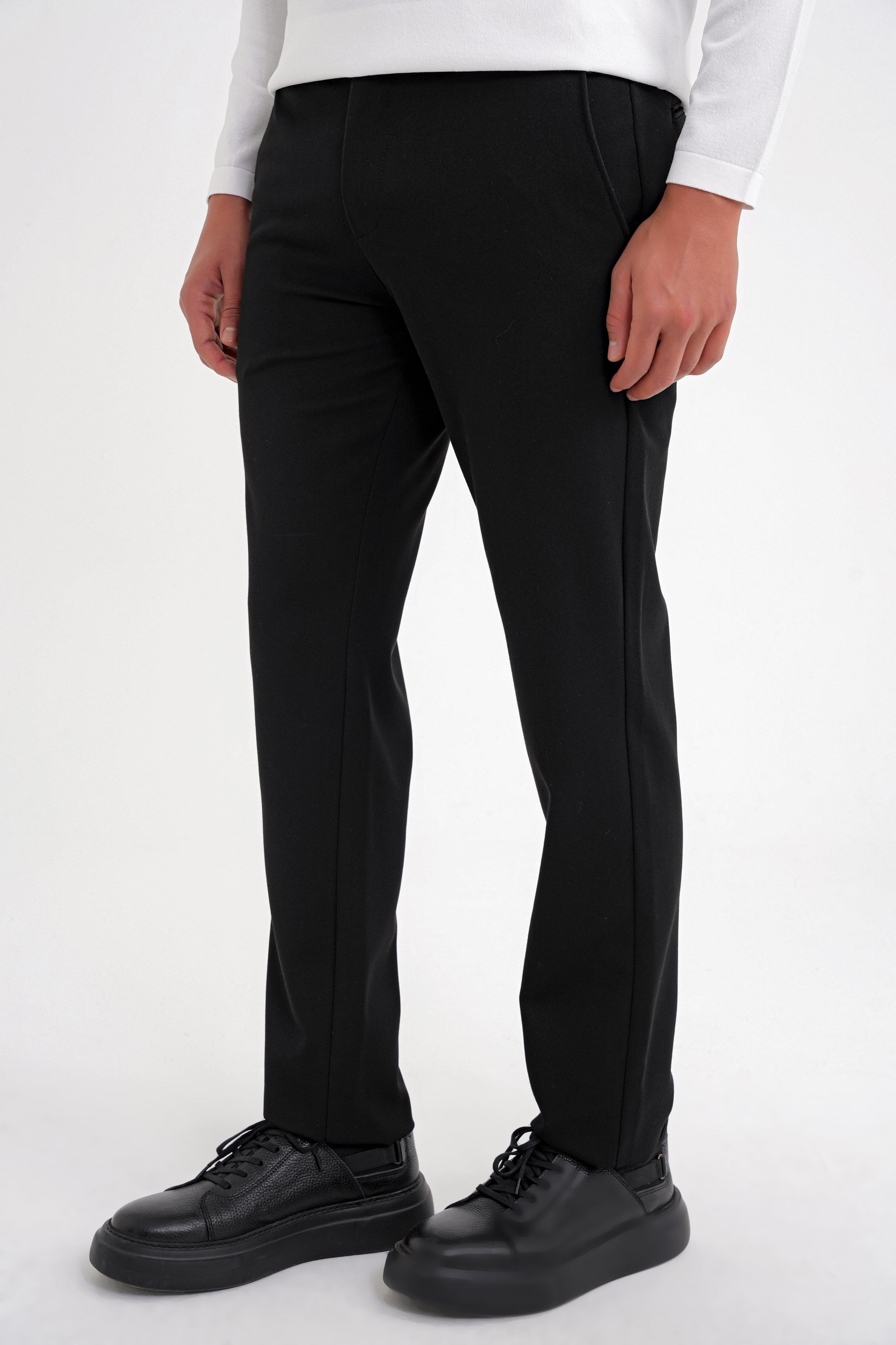 Comfort Fit Rahat Kalıp Beli Lastikli Esnek Pamuklu Düz Siyah Pantolon P 1200