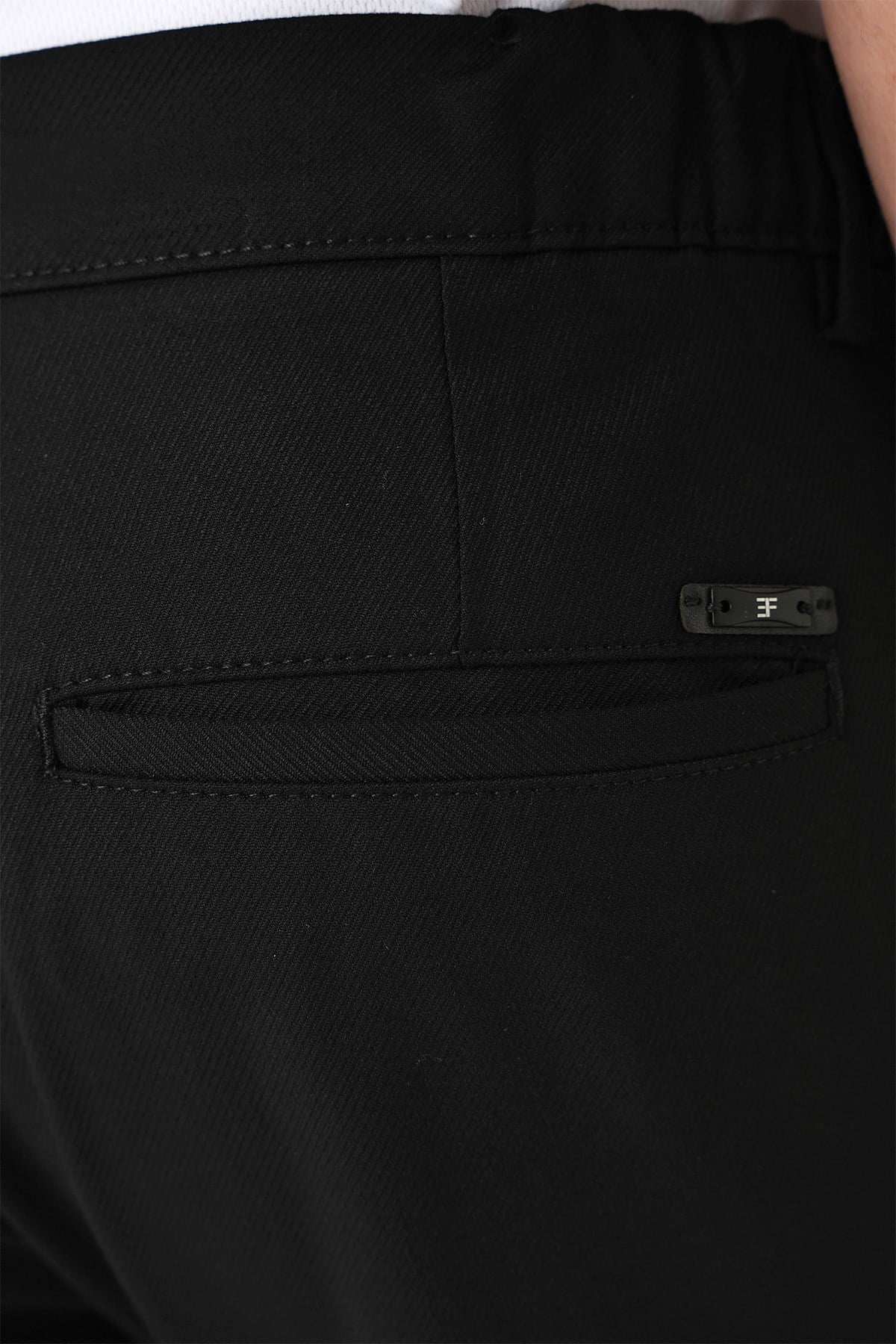 Comfort Fit Rahat Kalıp Beli Lastikli Pileli Siyah Jogger Pantolon  P 1182