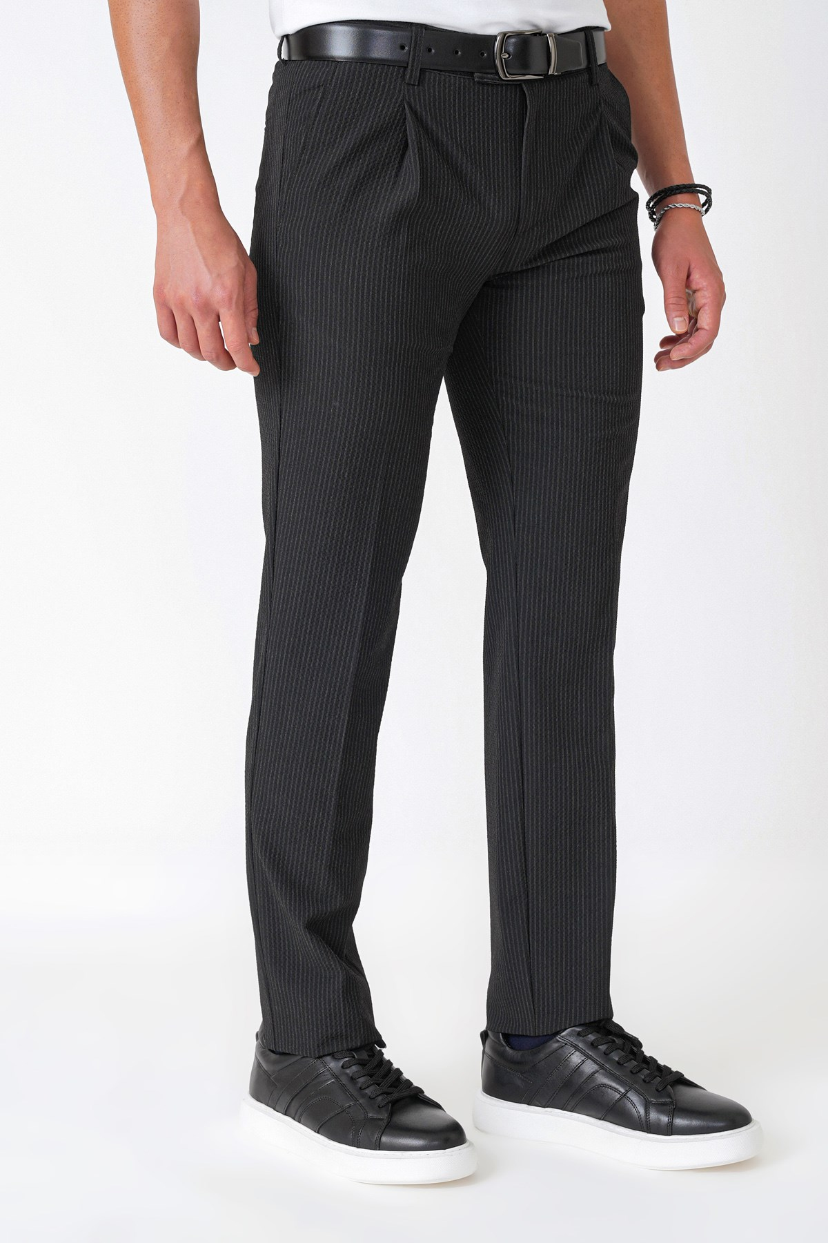 Comfort Fit Rahat Kalıp Pileli Esnek Pamuklu Çizgili Koyu Siyah Jogger Pantolon P 1218