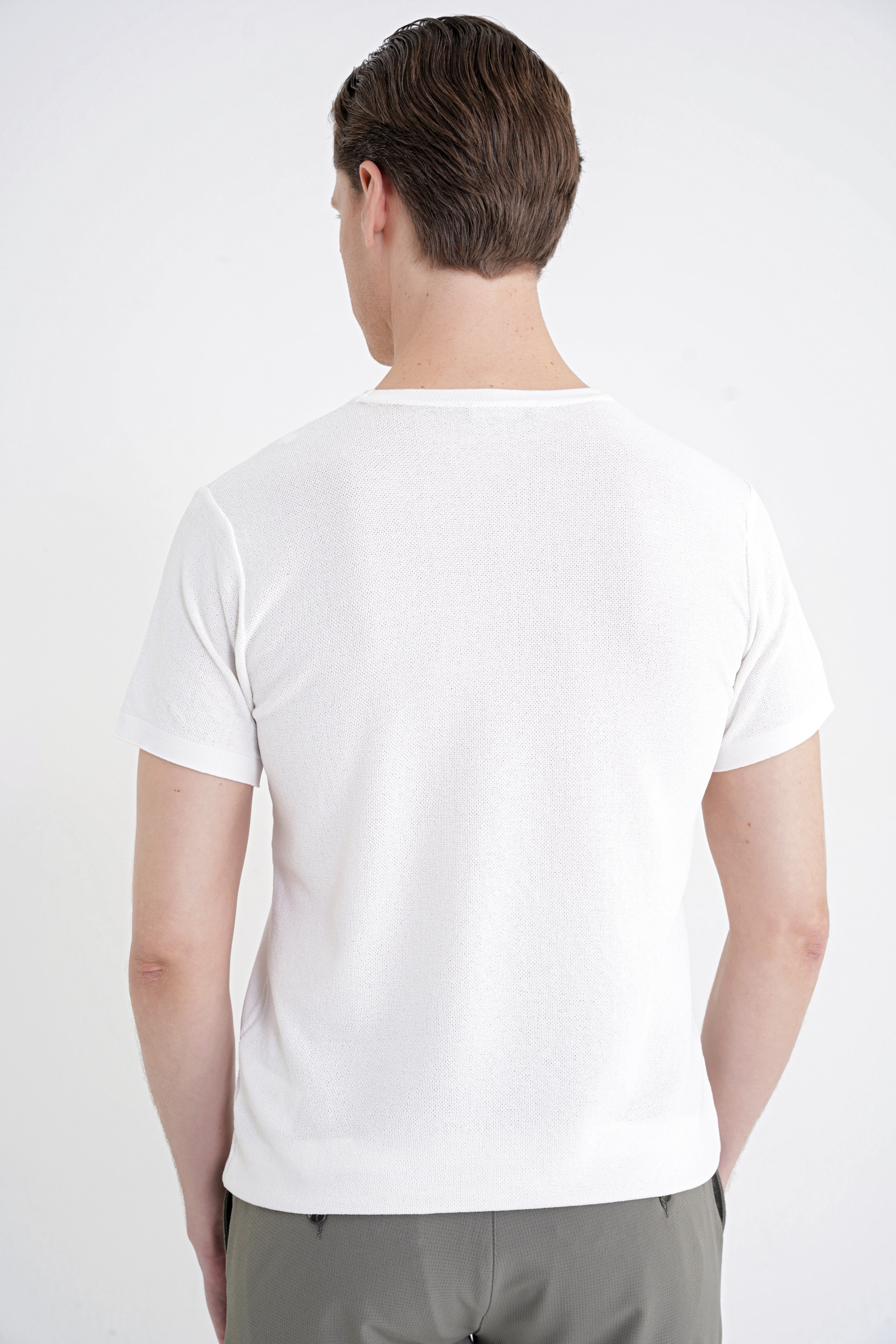 Comfort Fit Rayon Karışımlı Bisiklet Yaka Ekru Triko Tişört TS 925 