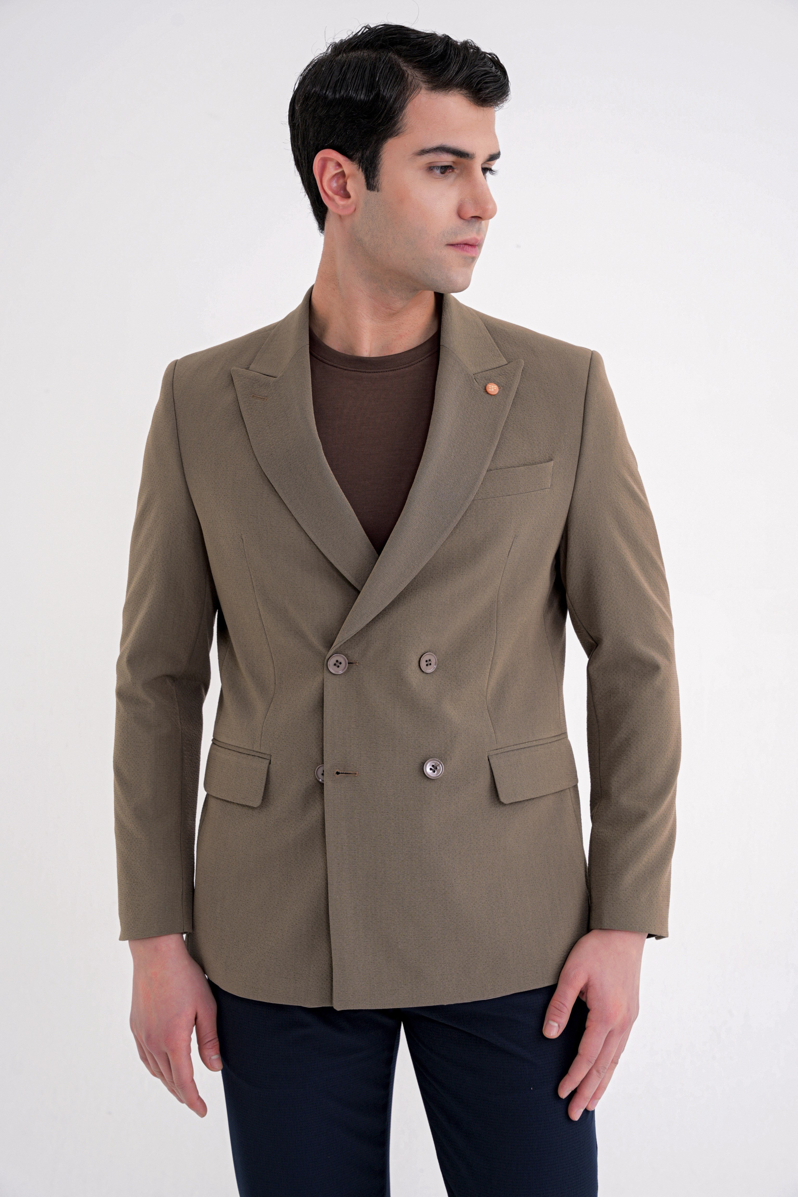 Comfort Fit Sivri Yaka Pamuklu Gofre Kumaş Kruvaze Tütün Ceket C 719