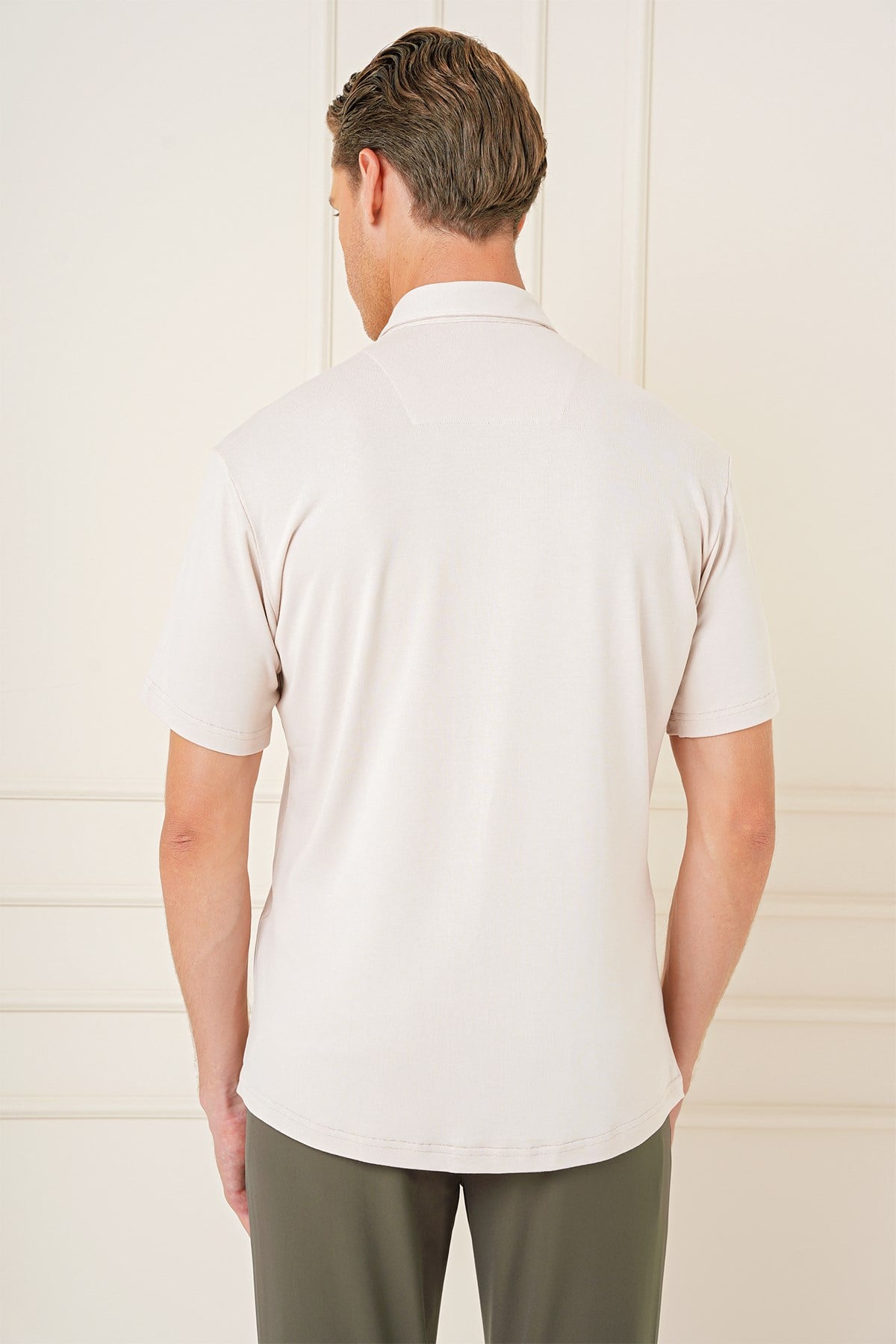 Comfort Fit Spor Yaka Kısa Kollu Esnek Pamuk Kısa Kollulu Bej Gömlek G 1573