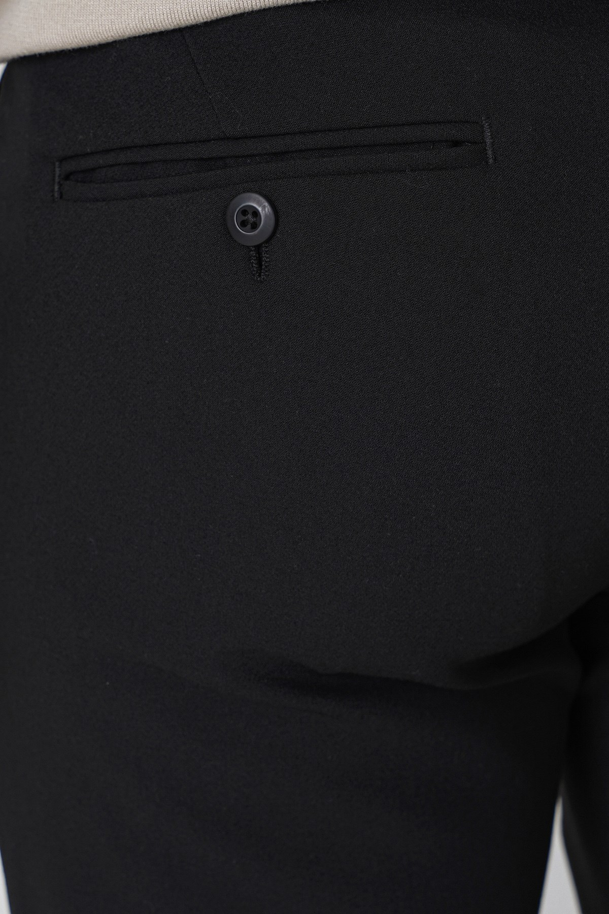 Comfort Fit Yan Cepli Esnek Pamuklu Siyah Pantolon P 1234