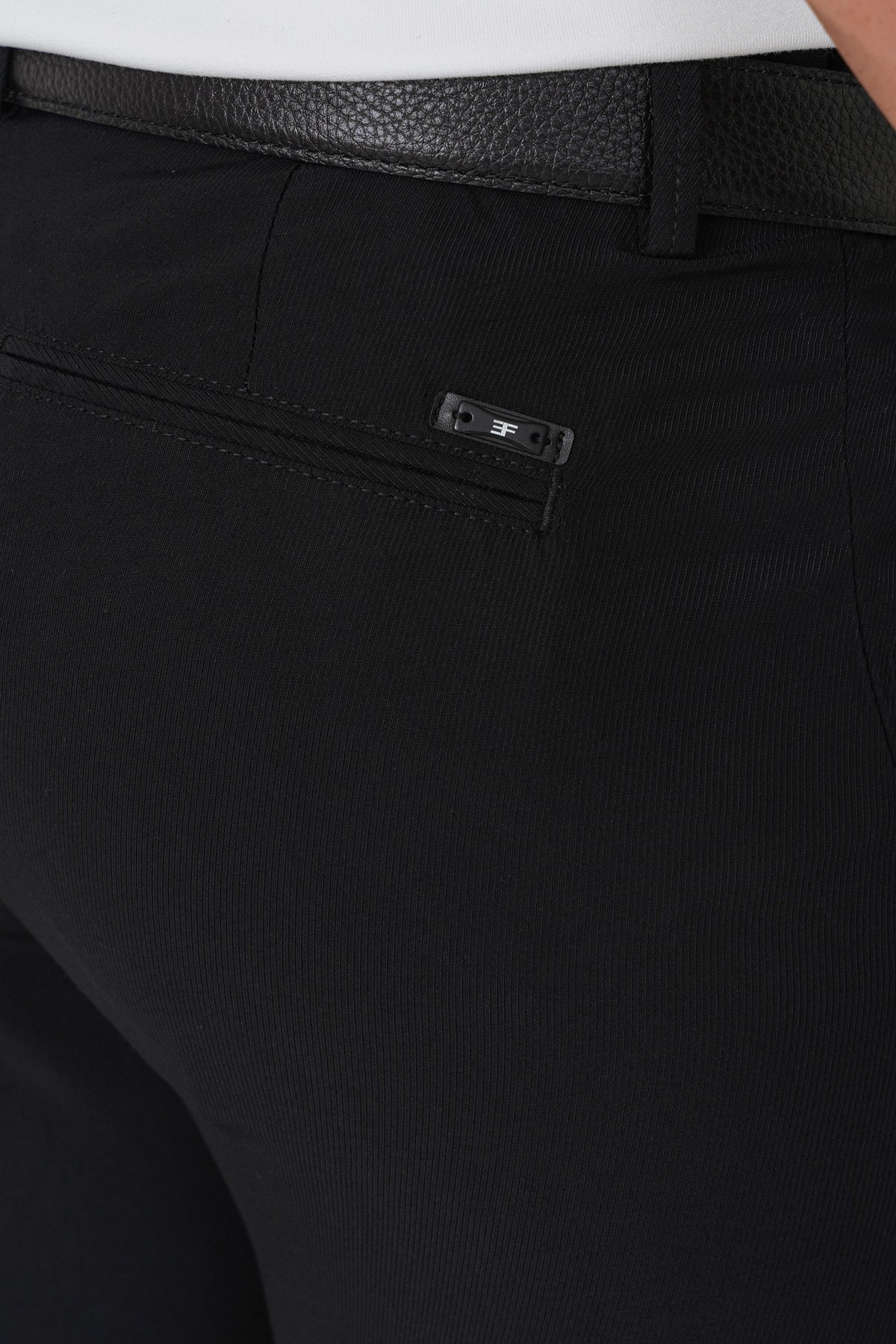 Comfort Fit Yan Cepli Pamuklu Siyah Pantolon P 1225