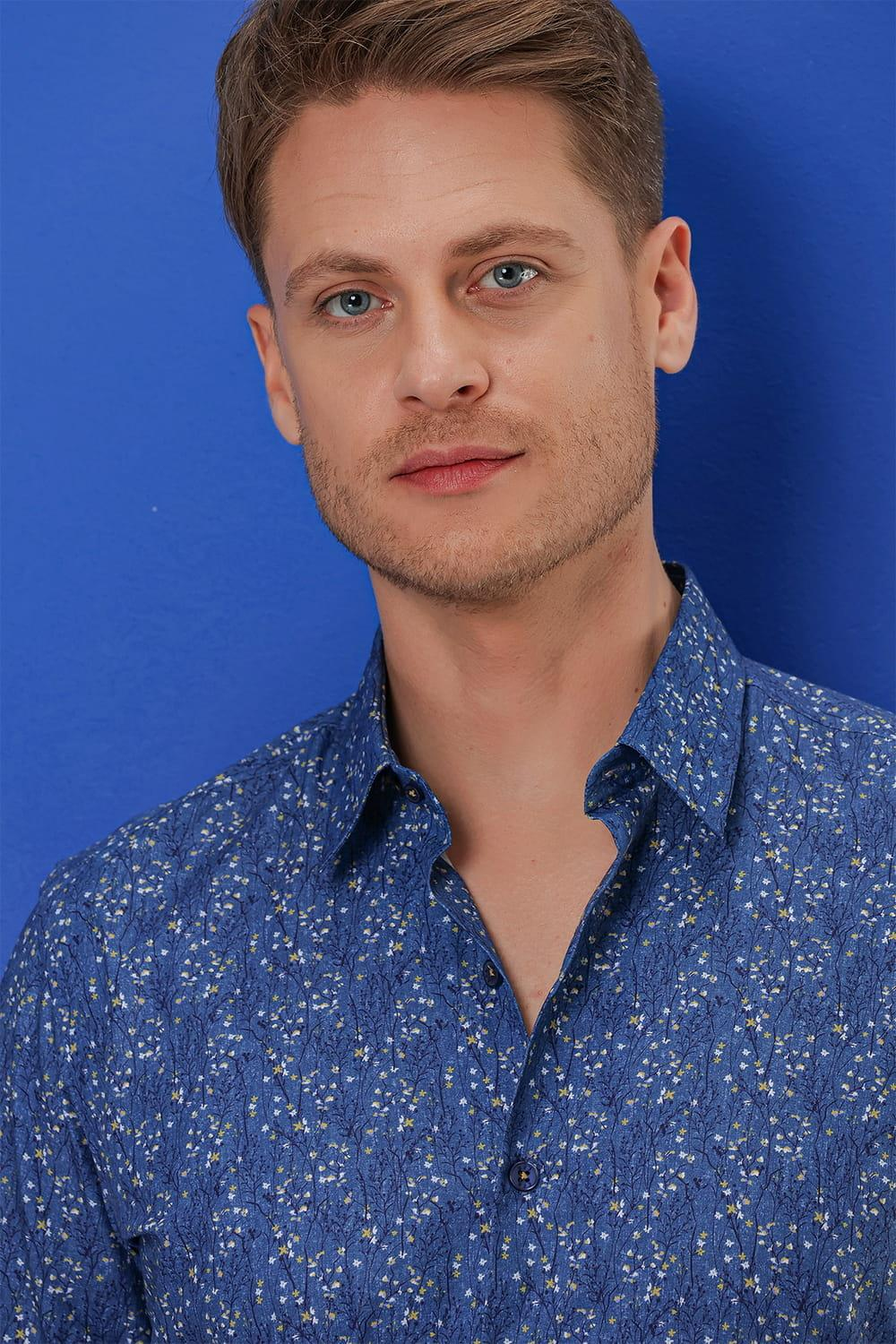 G 1540 Slim Fit Lacivert Klasik Gömlek