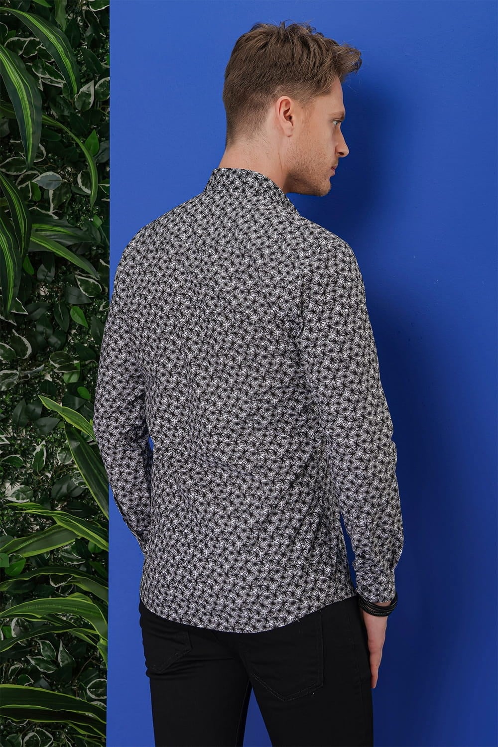 G 1547 Slim Fit Siyah-Beyaz Klasik Gömlek