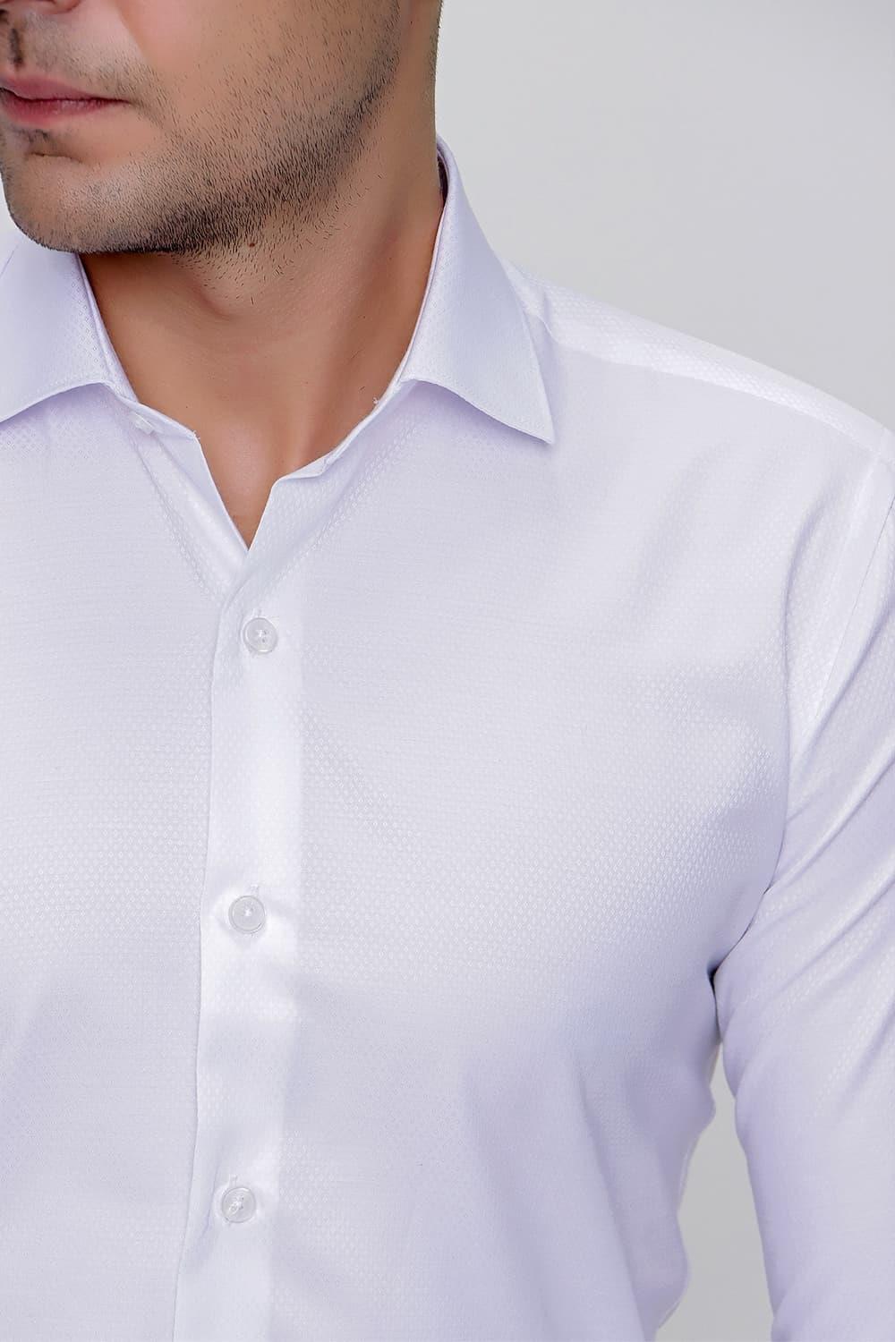 GK 626 Beyaz Klasik Gömlek