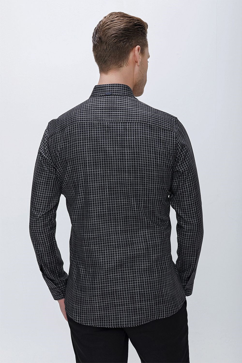 GK 662 Slim Fit Siyah Klasik Gömlek