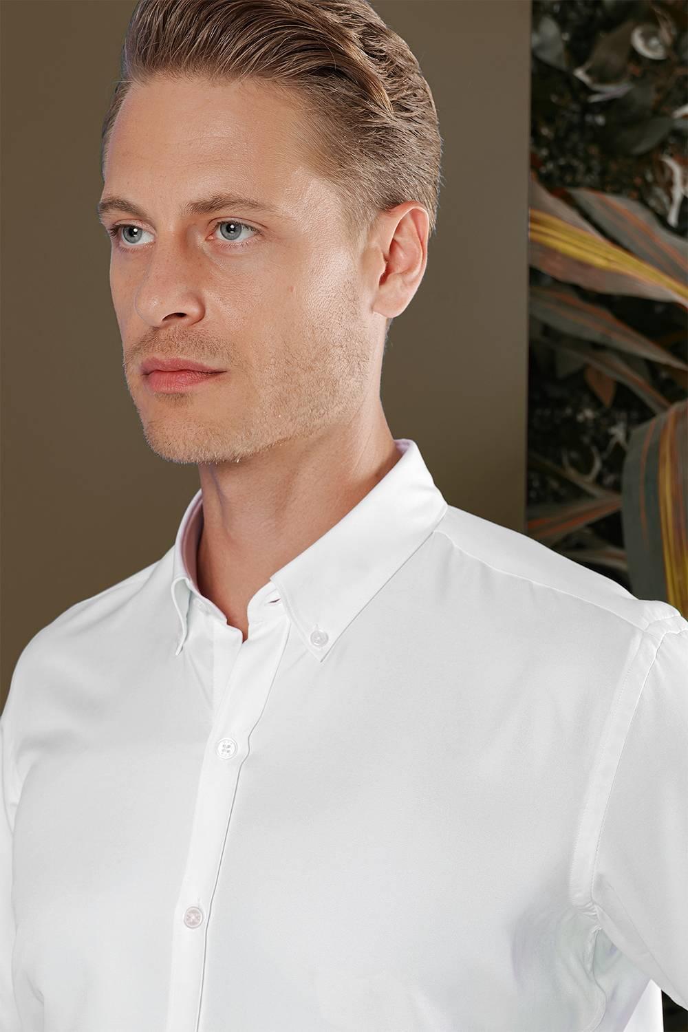 GK 692 Slim Fit Beyaz Klasik Gömlek