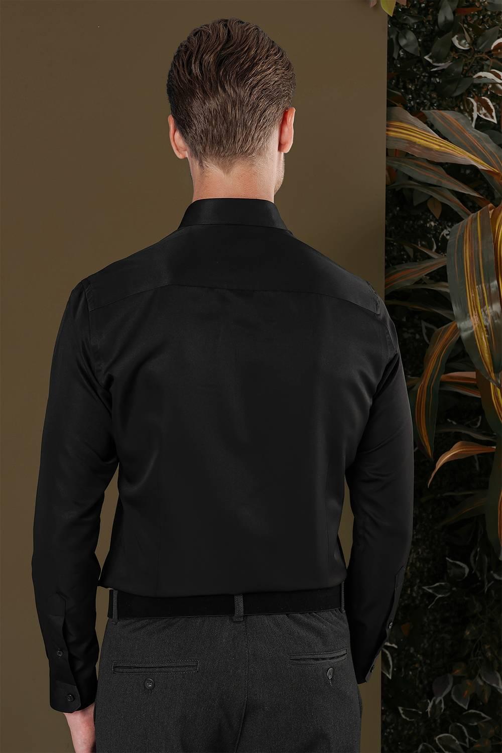 GK 692 Slim Fit Siyah Klasik Gömlek