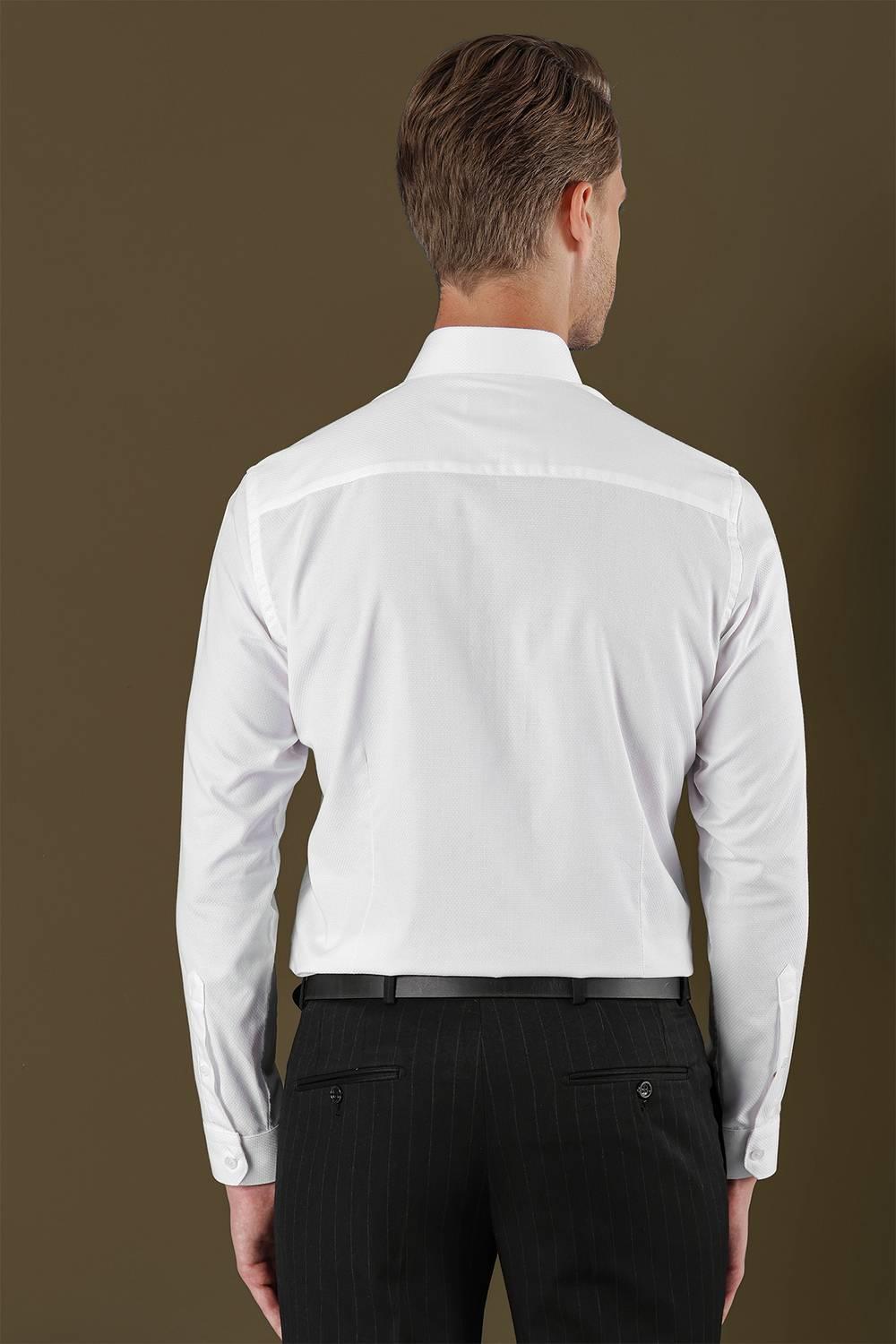 GK 702 Slim Fit Beyaz Klasik Gömlek