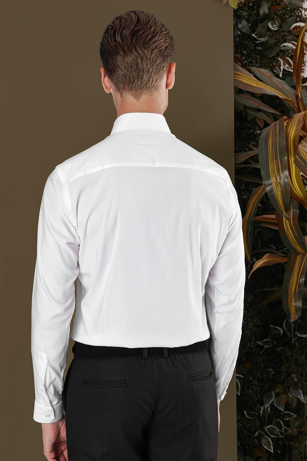 GK 703 Slim Fit Beyaz Klasik Gömlek