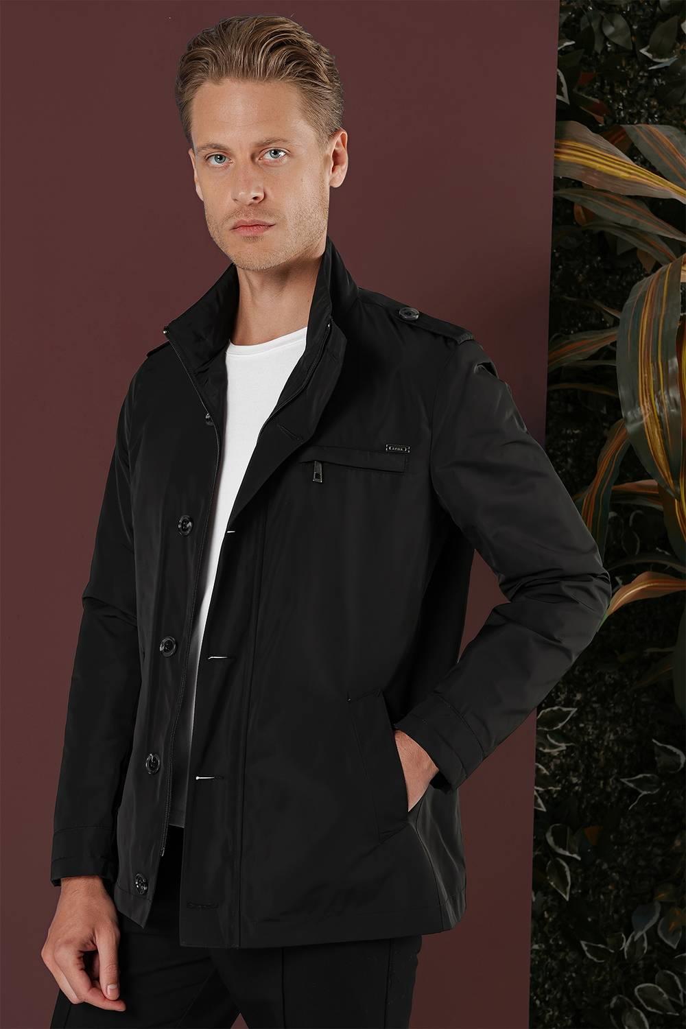 Hakim Yaka Düğme ve Fermuarlı Yan Cepli Mevsimlik Siyah Mont Ka 077