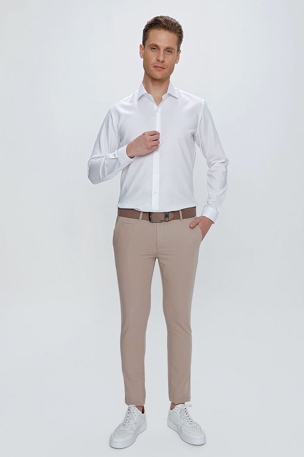 P 1077 Slim Fit Koyu Bej Spor Pantolon