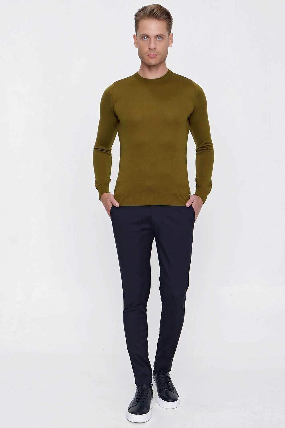 P 1100 Slim Fit Lacivert Spor Pantolon