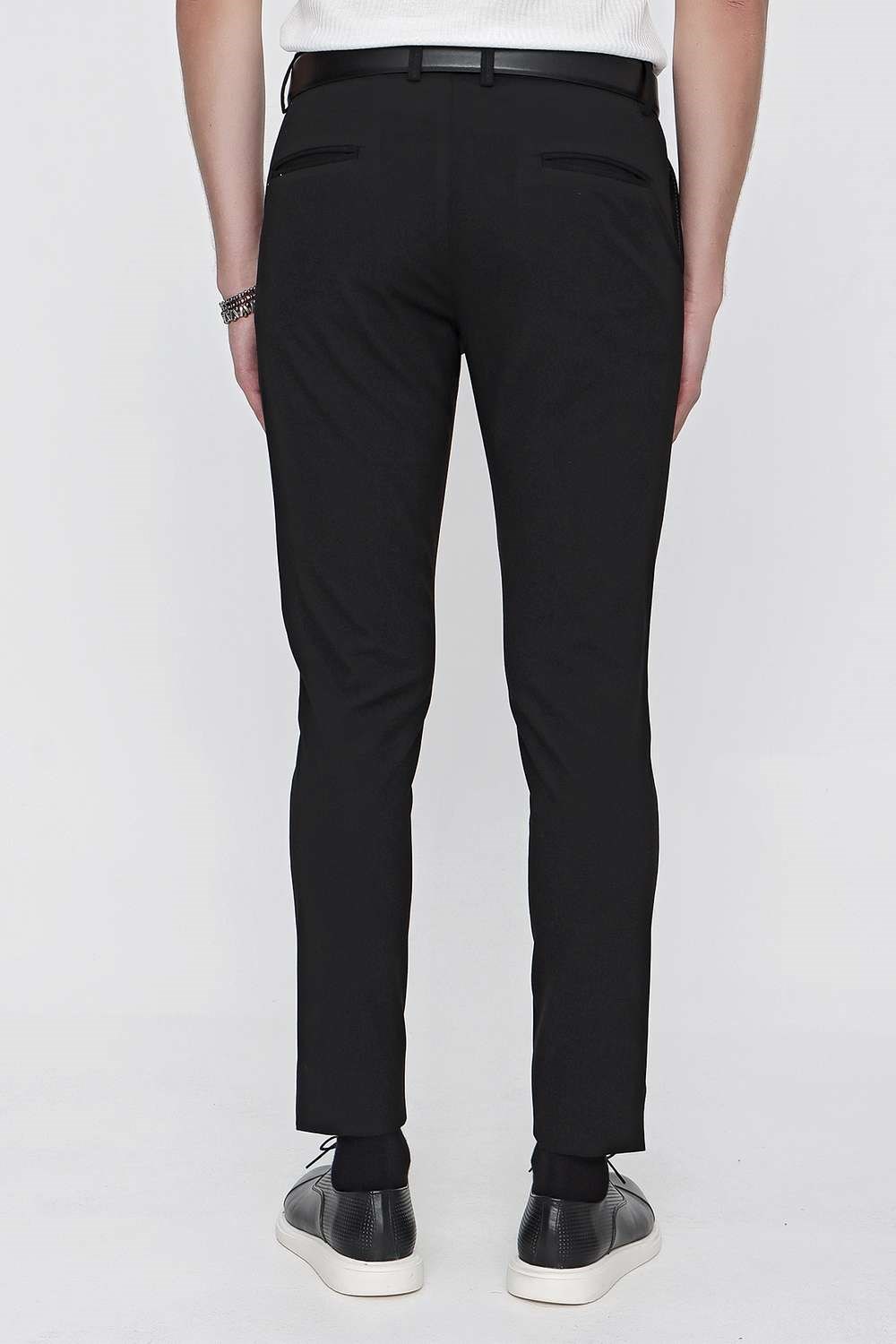 P 1102 Slim Fit Siyah Spor Pantolon
