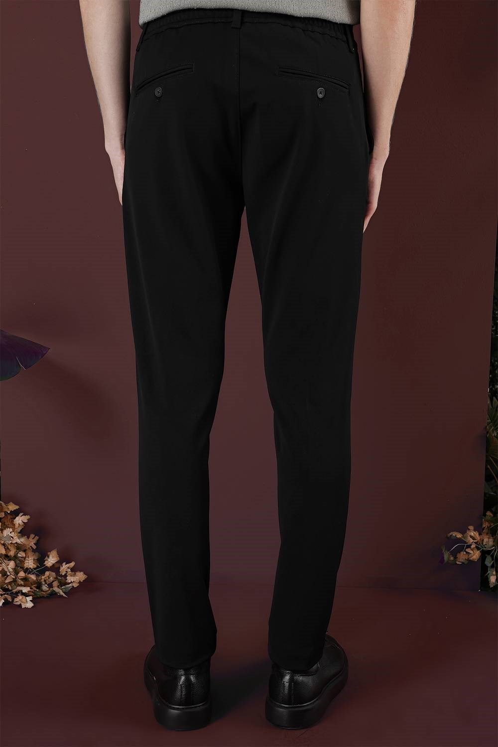 P 1131 Slim Fit Siyah Spor Pantolon