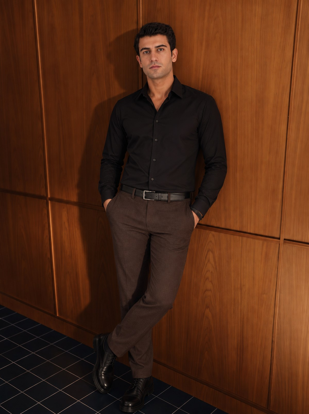 Siyah %100 Pamuklu Nefes Alabilir Kolay Ütülenebilir Uzun Kollu Slim Fit Gömlek GK 766