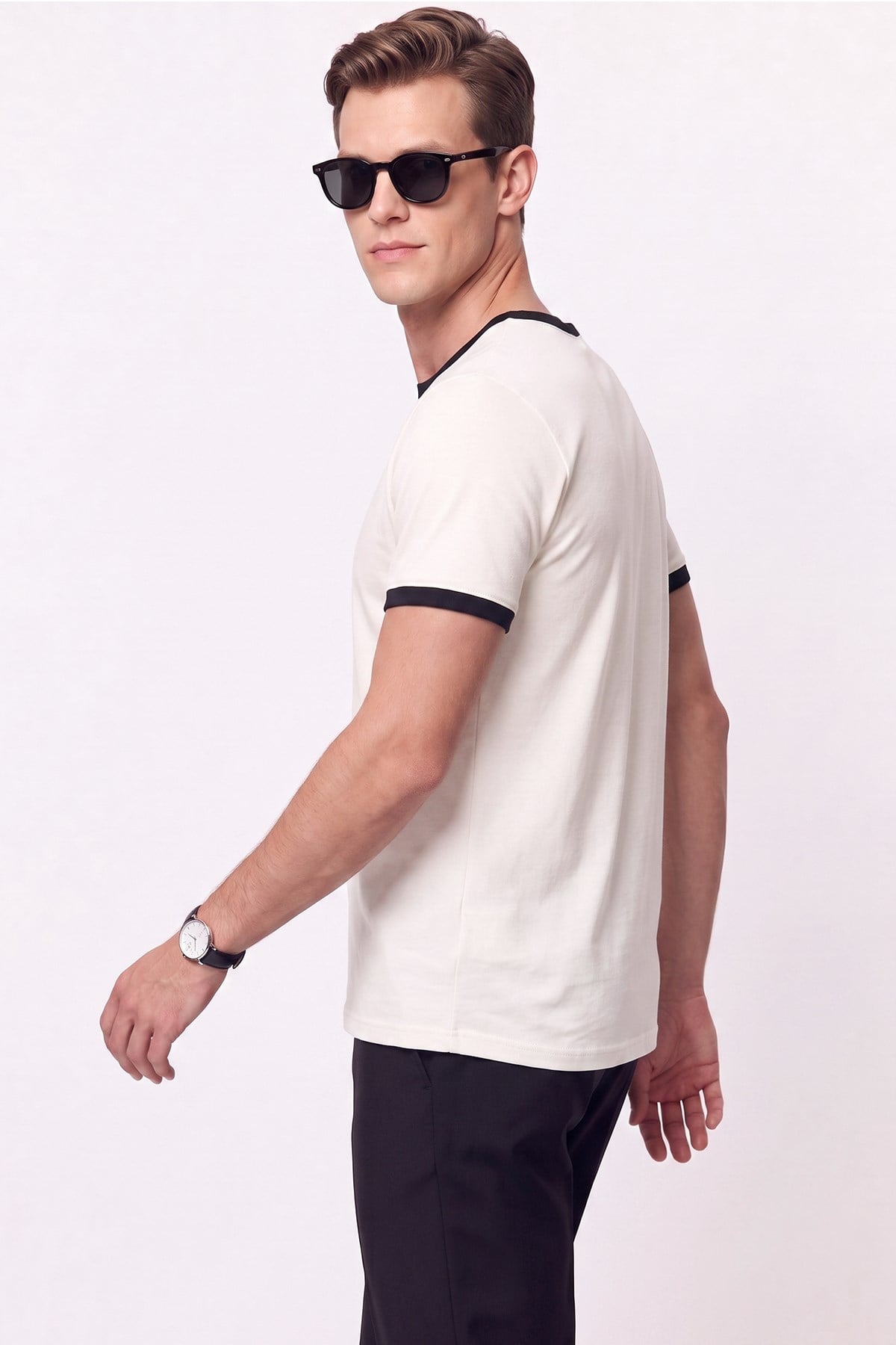 Slim Bisiklet Yaka Düz  EKRU-SİYAH  TS 932  T-SHIRT