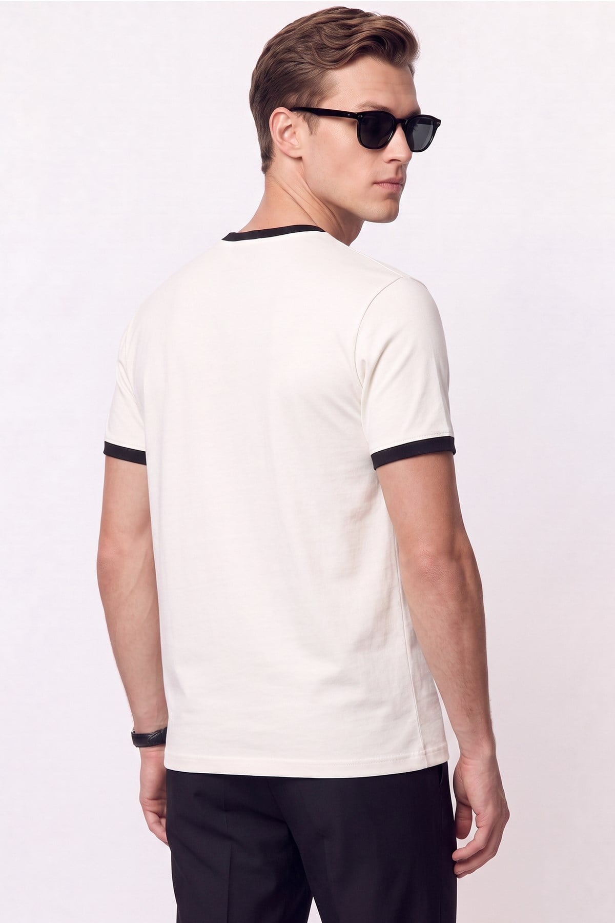 Slim Bisiklet Yaka Düz  EKRU-SİYAH  TS 932  T-SHIRT