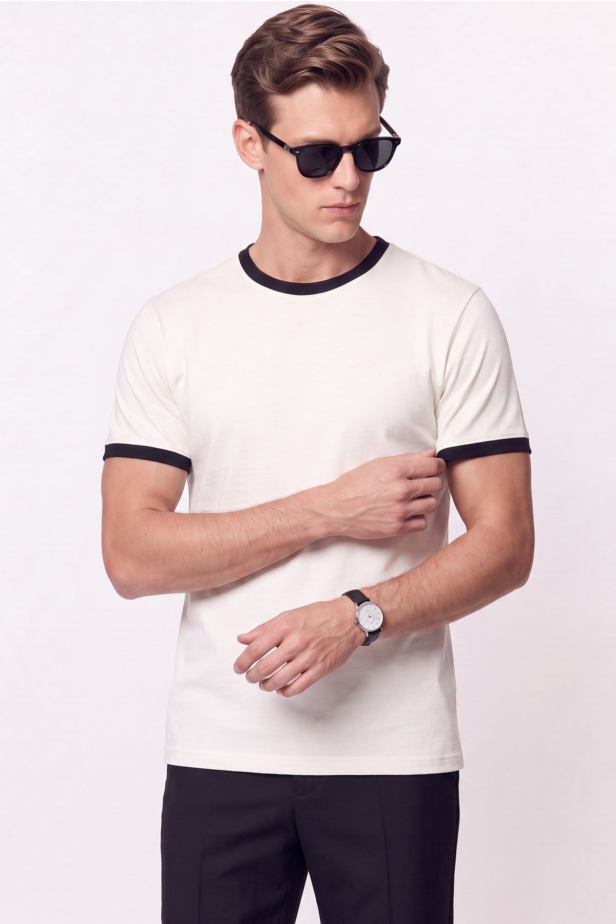 Slim Bisiklet Yaka Düz  EKRU-SİYAH  TS 932  T-SHIRT