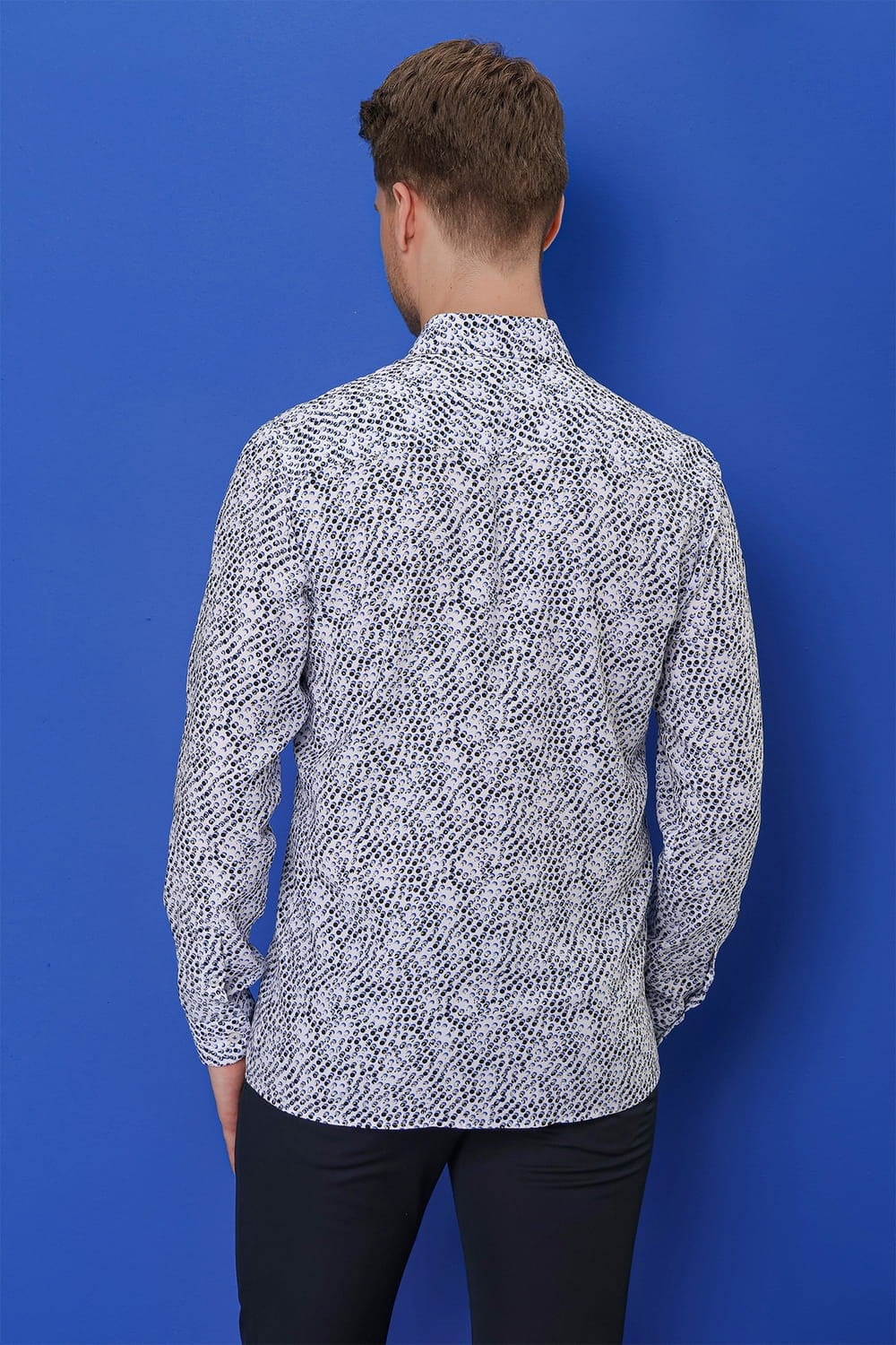 Slim Fit %100 Pamuk Damla Desenli Yaka Düğmeli Beyaz Gömlek G 1539