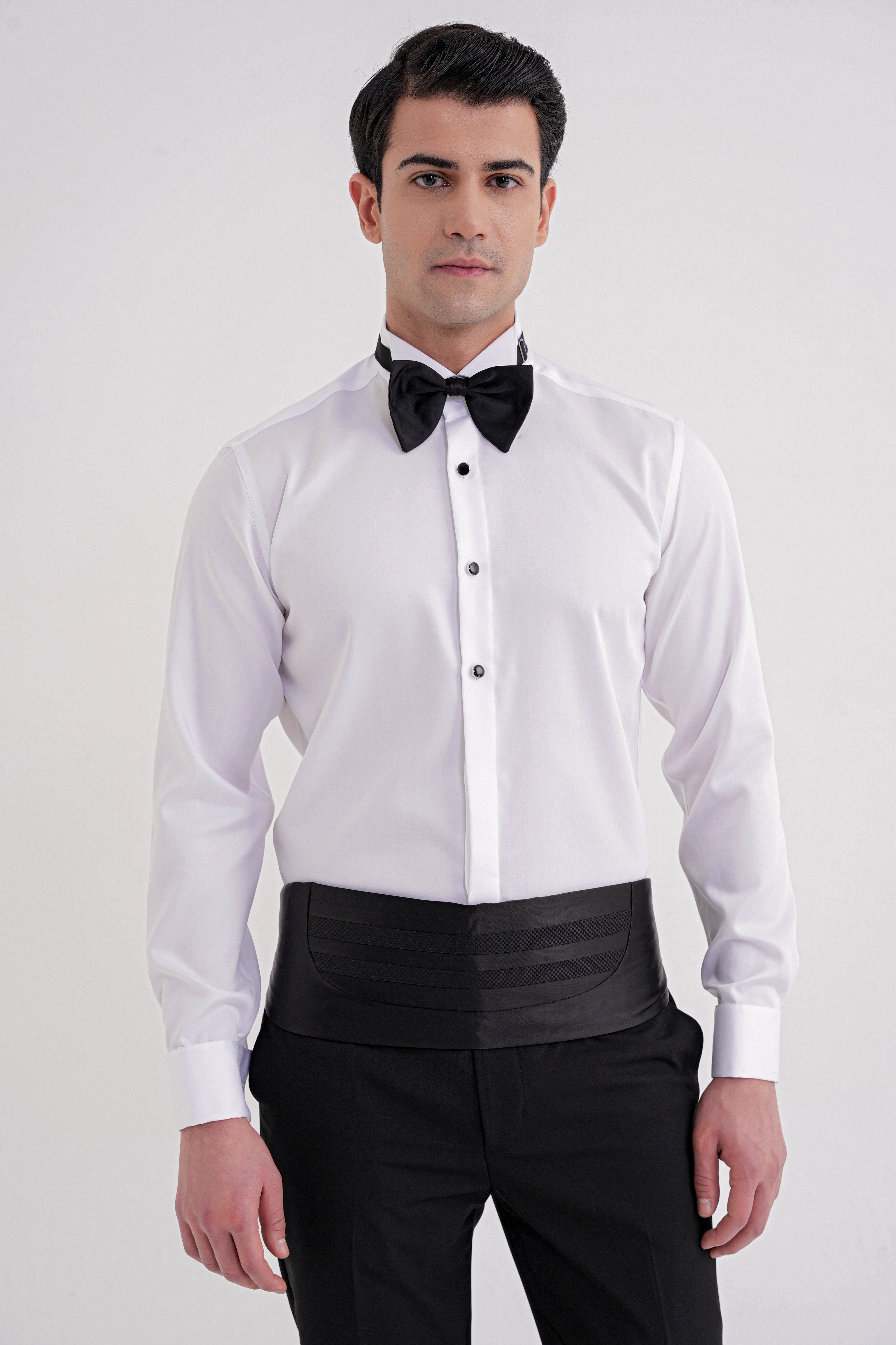Slim Fit % 100 Pamuk Duble Manşet Ata Yaka Beyaz Smokin Gömlek GK 750