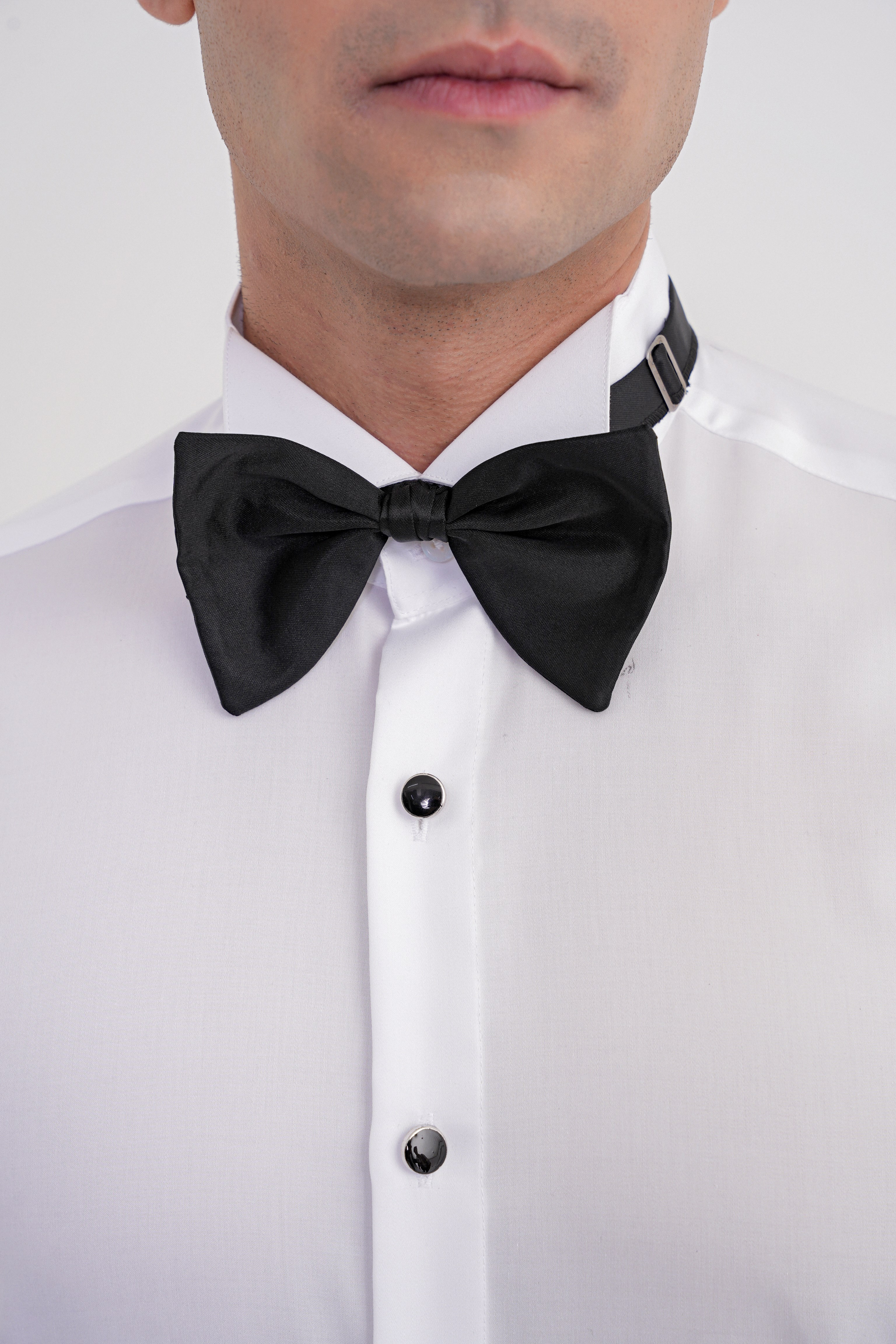 Slim Fit % 100 Pamuk Duble Manşet Ata Yaka Beyaz Smokin Gömlek GK 750