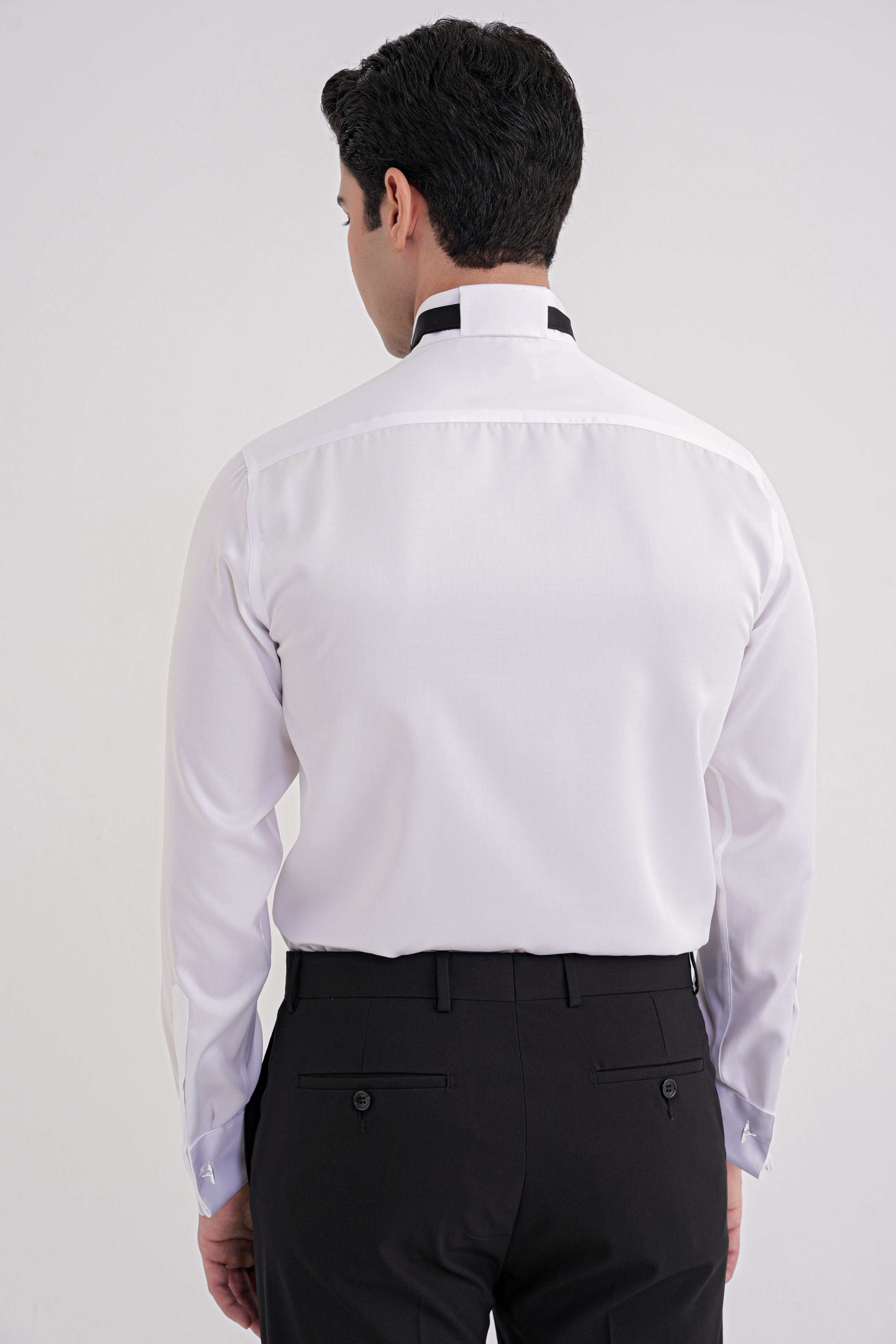 Slim Fit % 100 Pamuk Duble Manşet Ata Yaka Beyaz Smokin Gömlek GK 750