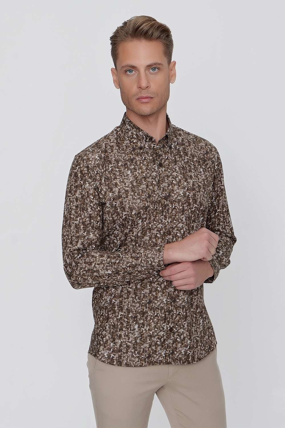 Slim Fit %100 Pamuk Düğmeli Yaka Desenli Tütün Gömlek G 1521