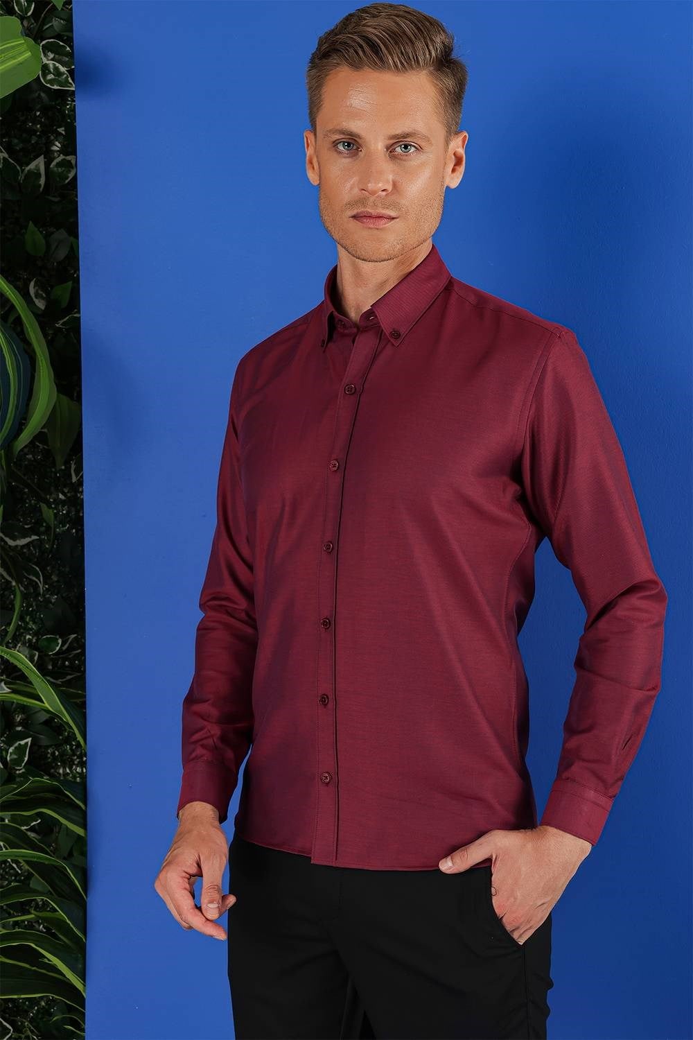 Slim Fit %100 Pamuk Düğmeli Yaka Oxfort Bordo Gömlek GK 685